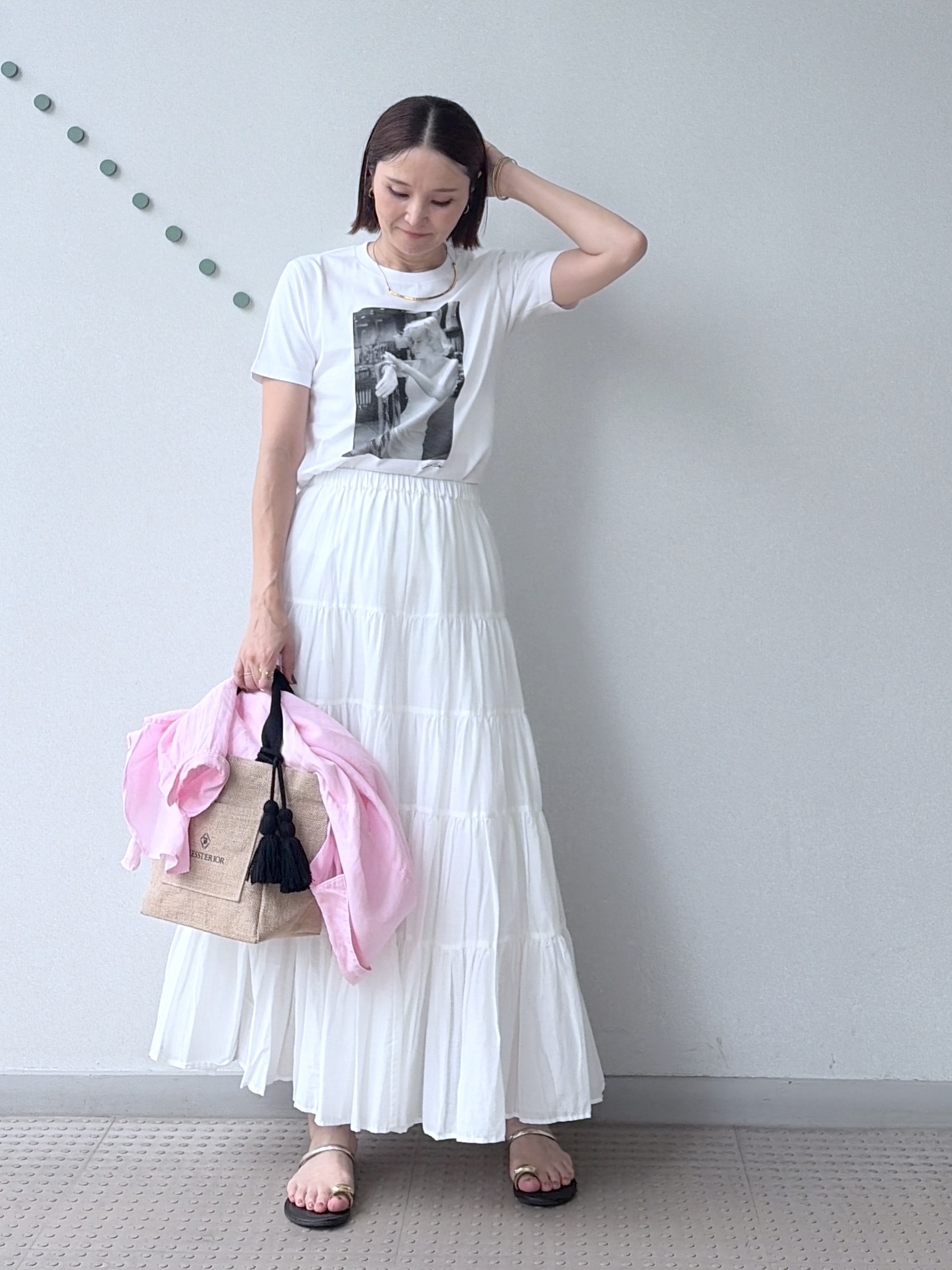 yoshikadoさんの「DRESSTERIOR｜【別注】マリリンモンロー/モノトーンプリントTシャツ」を使ったコーディネート