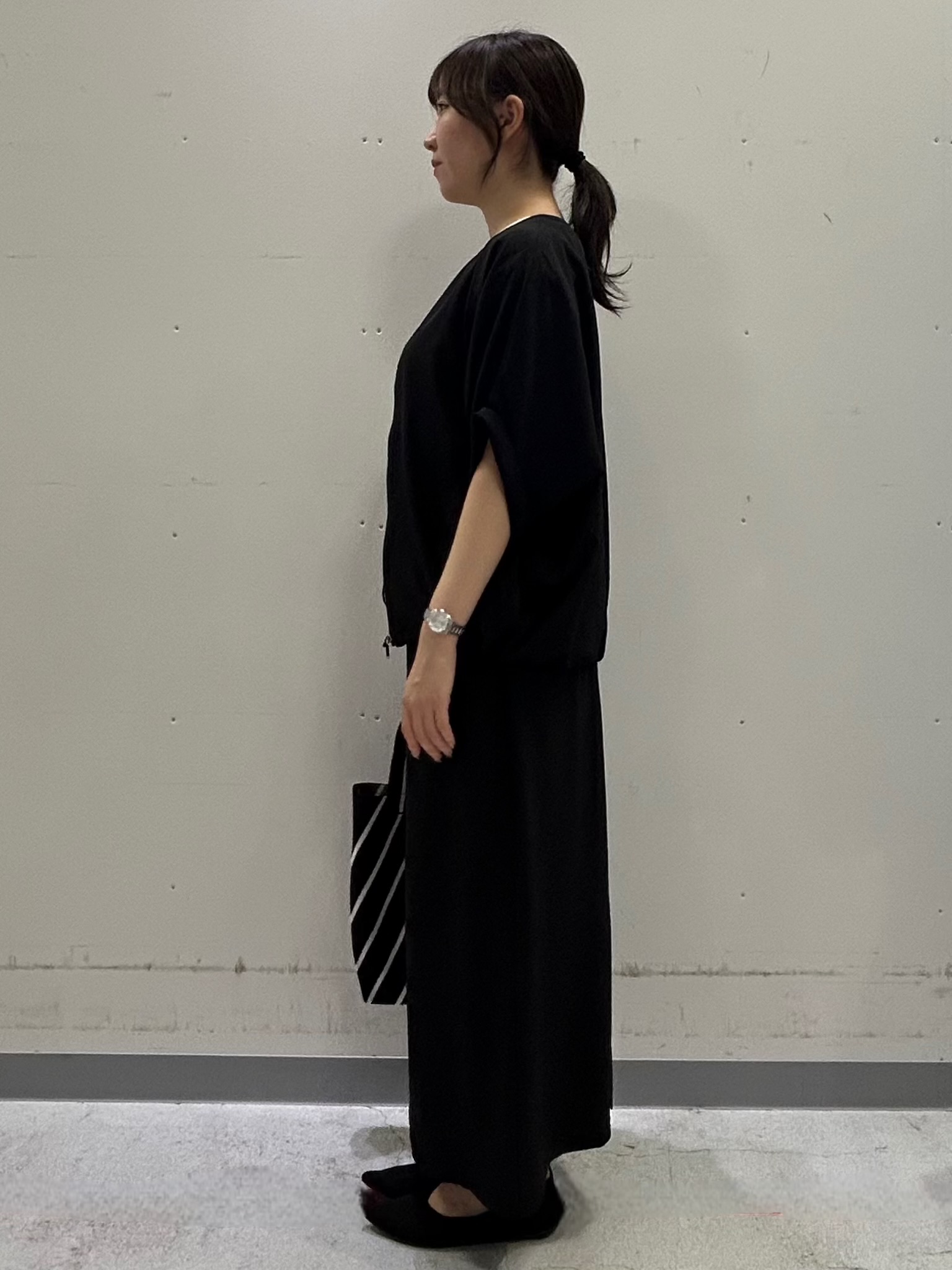 noeさんの「INDIVI｜【着る日傘】ドルマンフォルムブルゾン」を使ったコーディネート