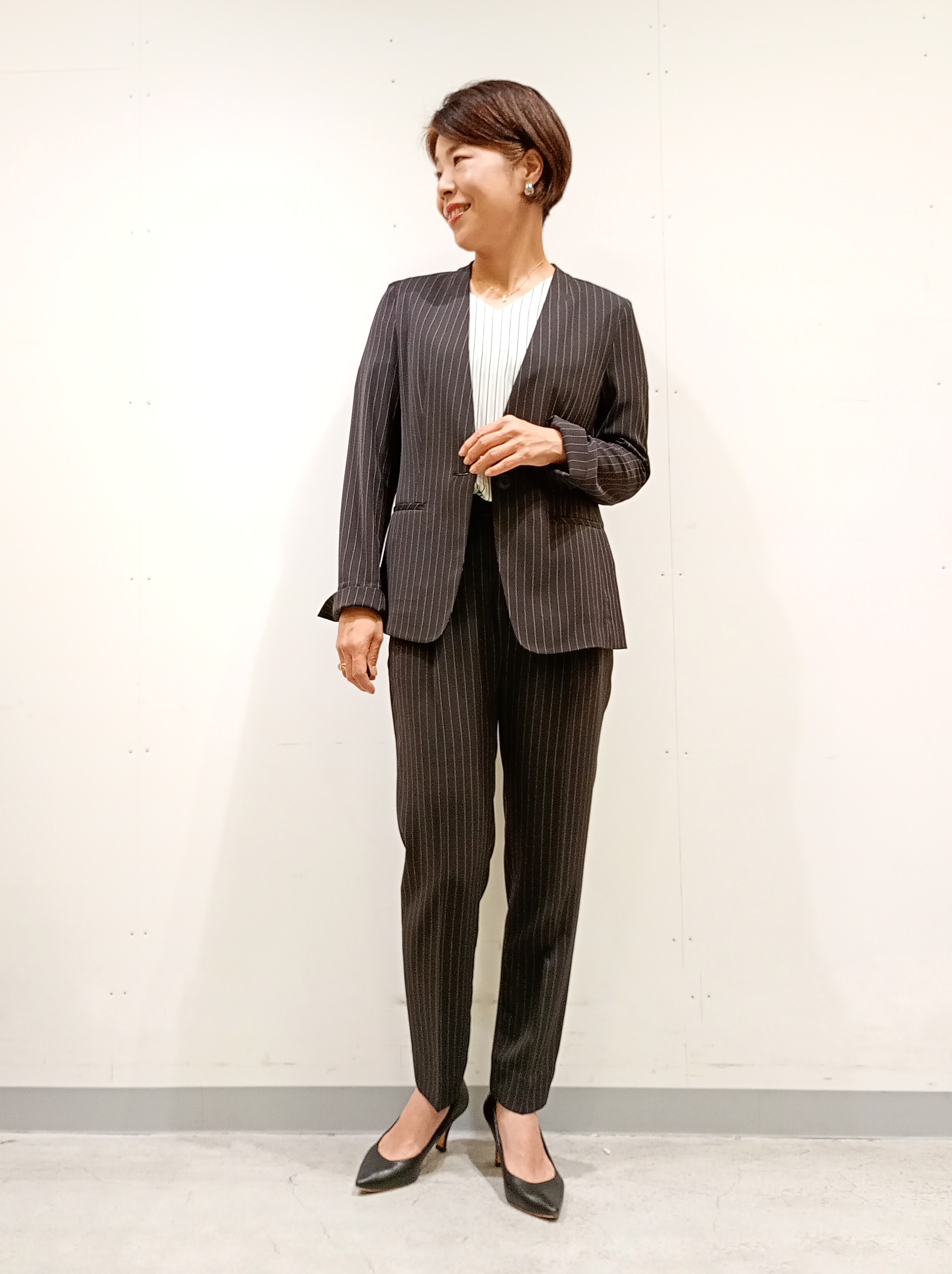 Kさんの「INDIVI｜【清涼感／UVケア／接触冷感】Vネックストライプブラウス」を使ったコーディネート