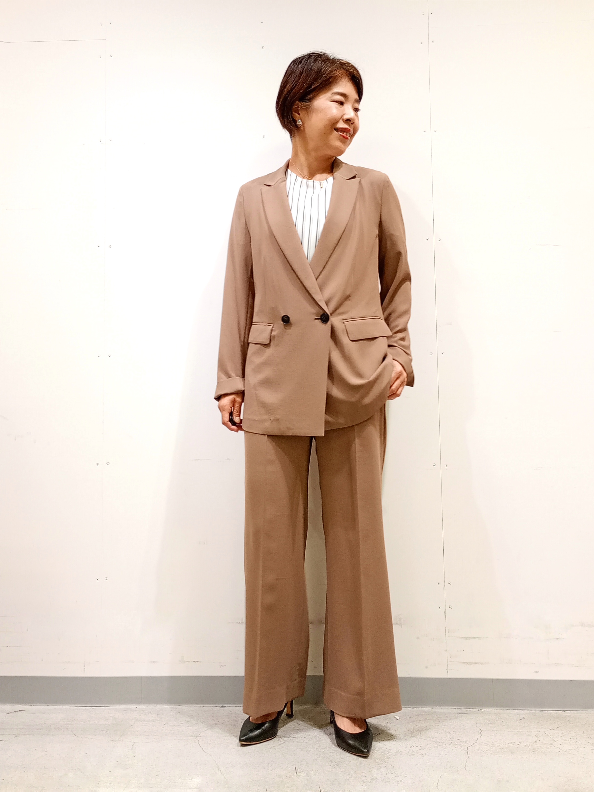 Kさんの「INDIVI｜【新作登場！着る日傘】 ダブルジャケット」を使ったコーディネート