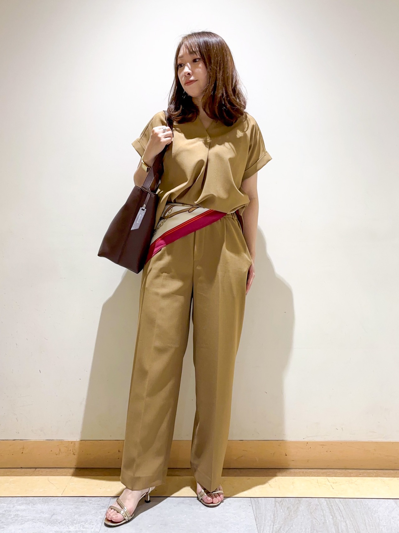 sattoさんの「UNTITLED｜【セットアップ可/通気性/UVカット】エアリークールブラウス」を使ったコーディネート