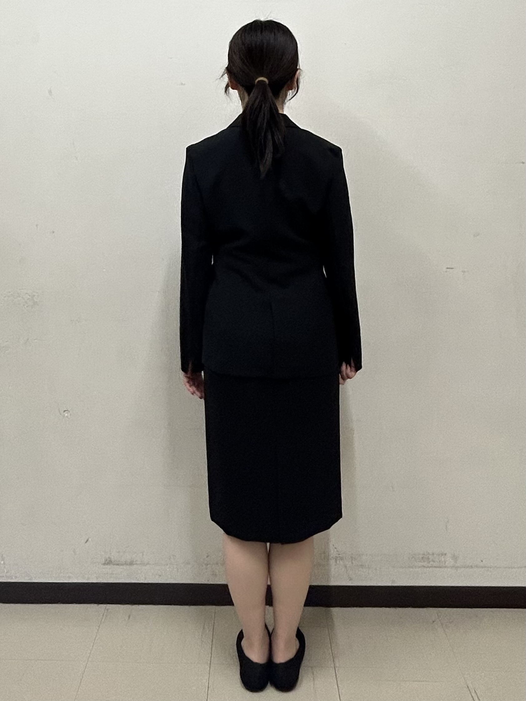 noeさんの「INDIVI｜【清涼感／UVケア／接触冷感】Vネックストライプブラウス」を使ったコーディネート
