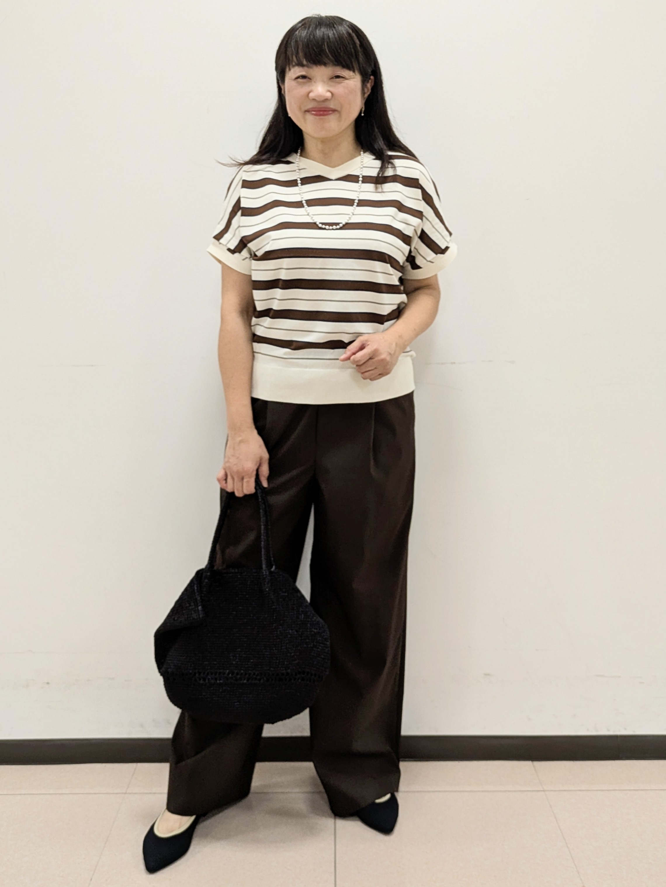 ともさんの「UNTITLED｜【肌に張り付かない/前後2WAY】ドライタッチコットンプルオーバー」を使ったコーディネート