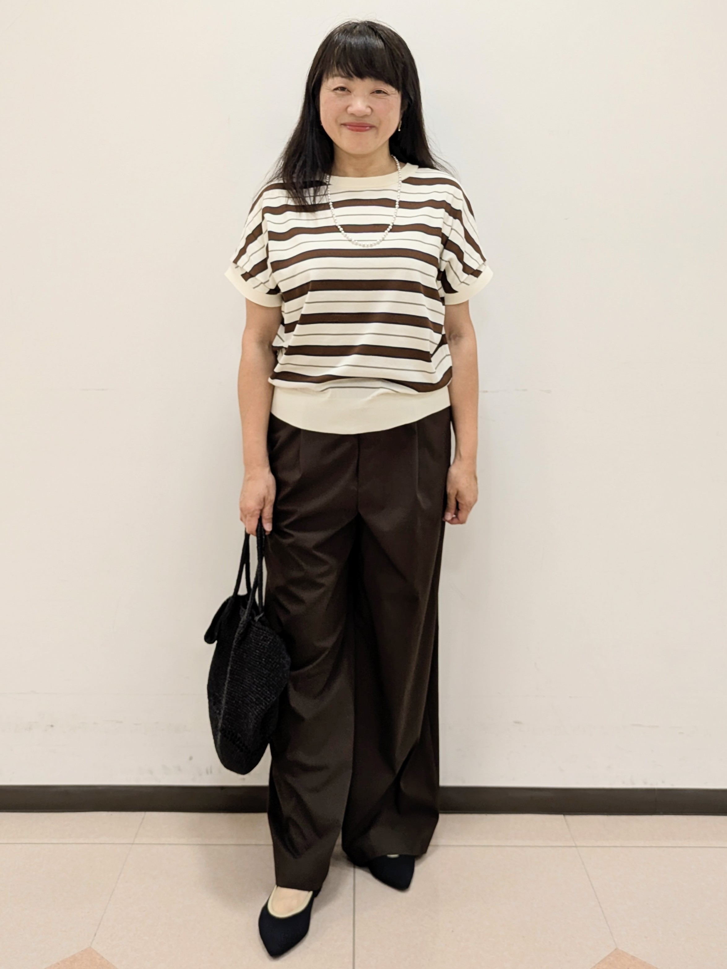 ともさんの「UNTITLED｜【肌に張り付かない/前後2WAY】ドライタッチコットンプルオーバー」を使ったコーディネート