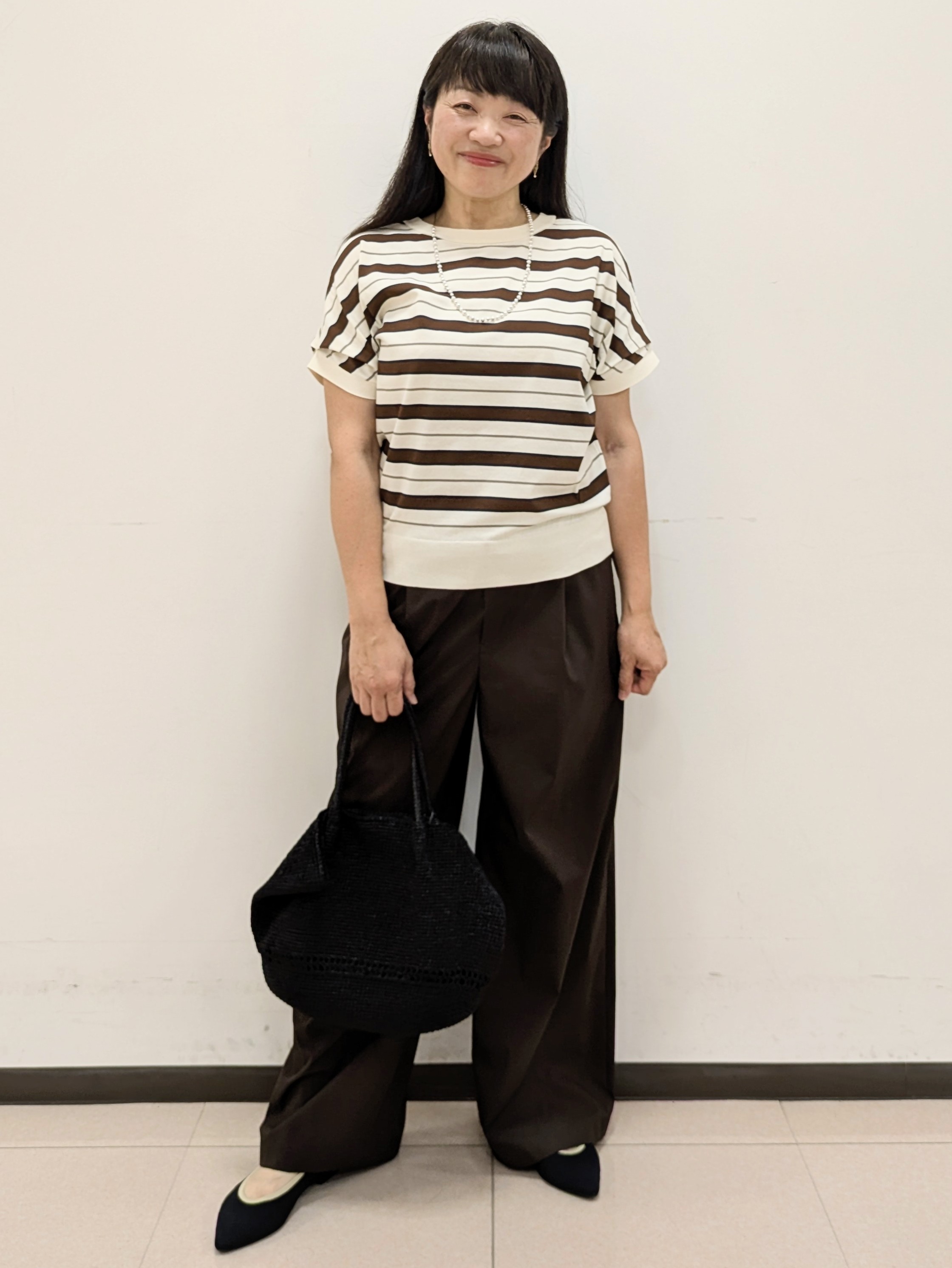 ともさんの「UNTITLED｜【肌に張り付かない/前後2WAY】ドライタッチコットンプルオーバー」を使ったコーディネート