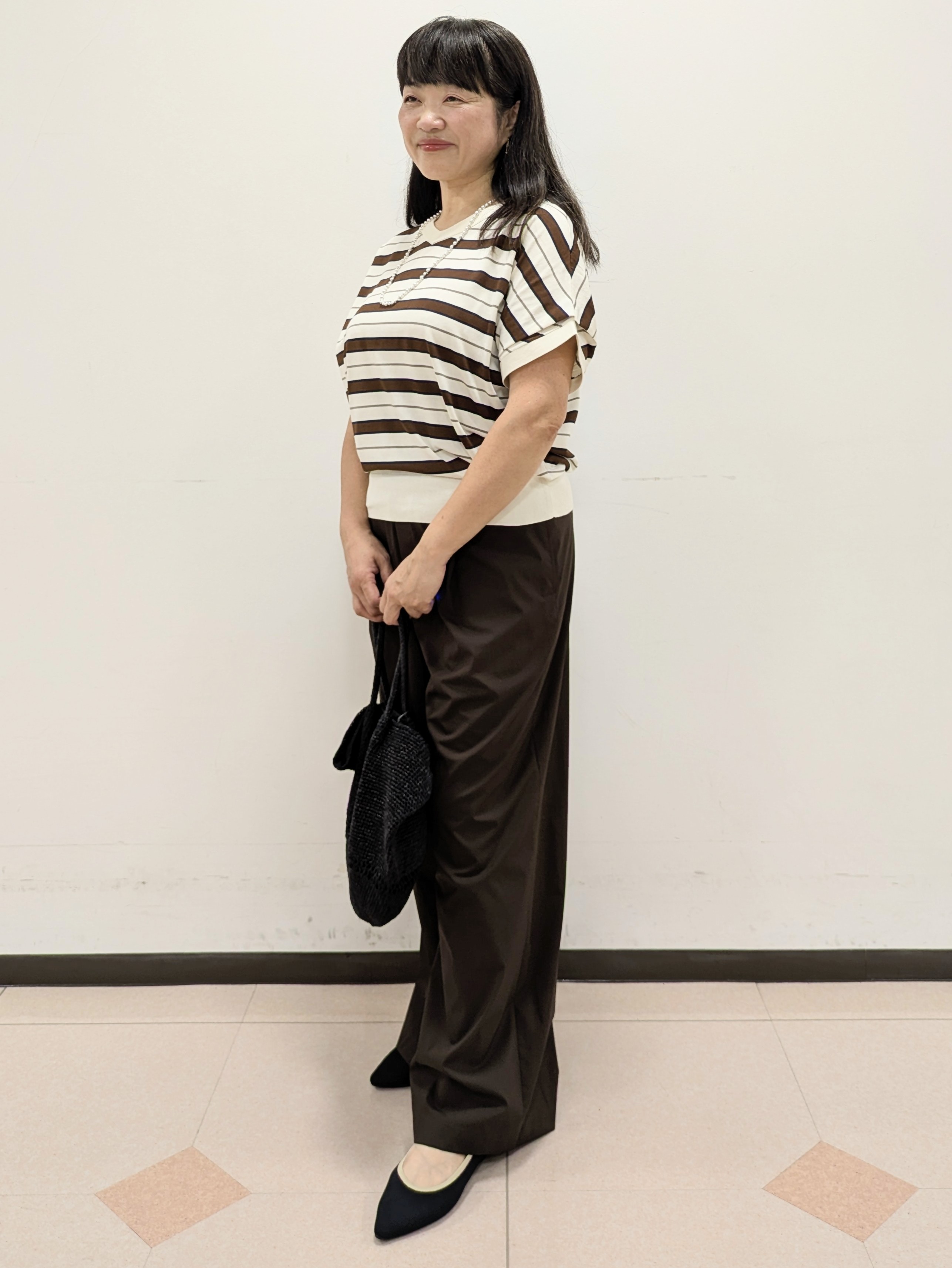 ともさんの「UNTITLED｜【肌に張り付かない/前後2WAY】ドライタッチコットンプルオーバー」を使ったコーディネート