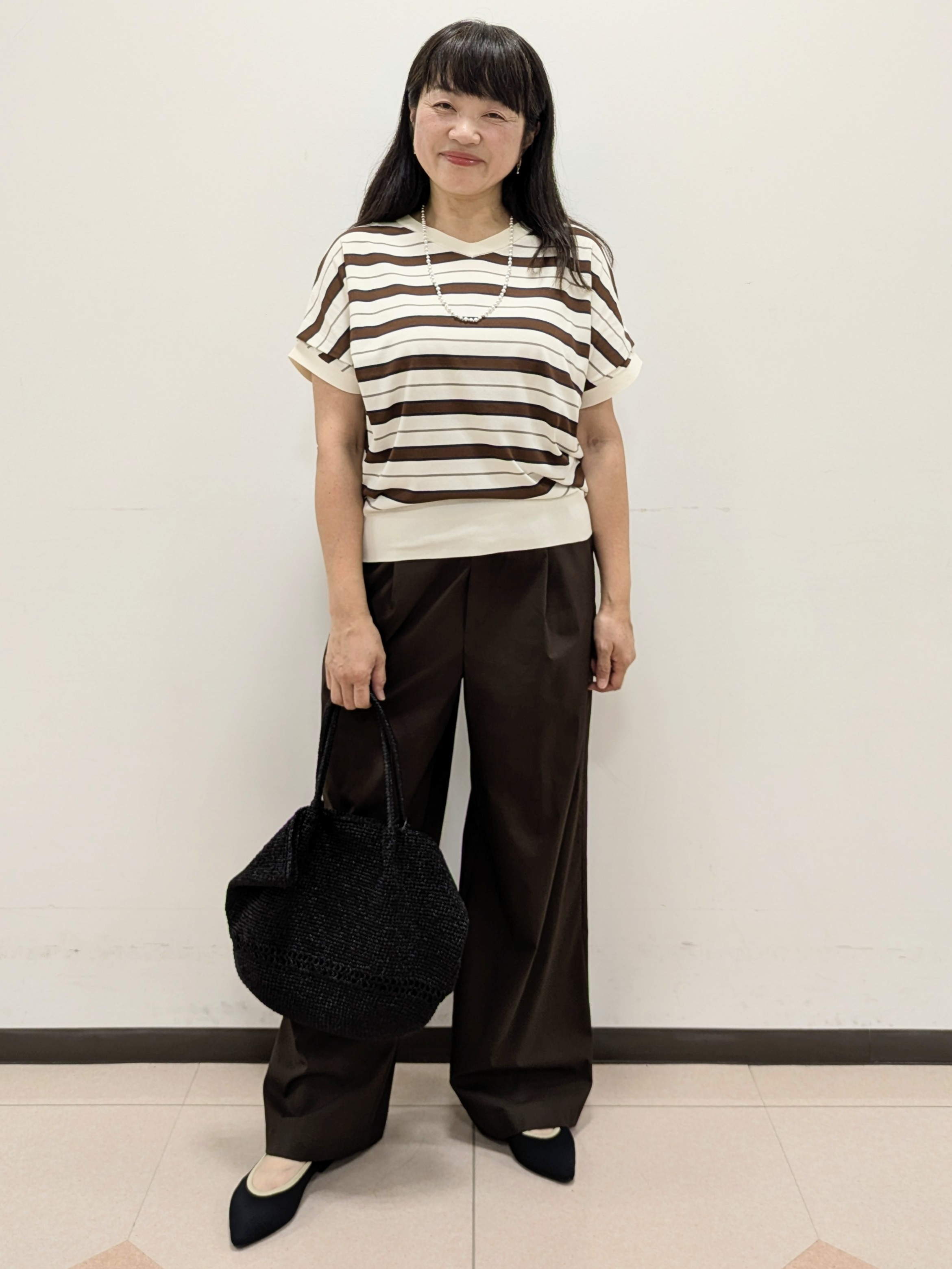 ともさんの「UNTITLED｜【肌に張り付かない/前後2WAY】ドライタッチコットンプルオーバー」を使ったコーディネート