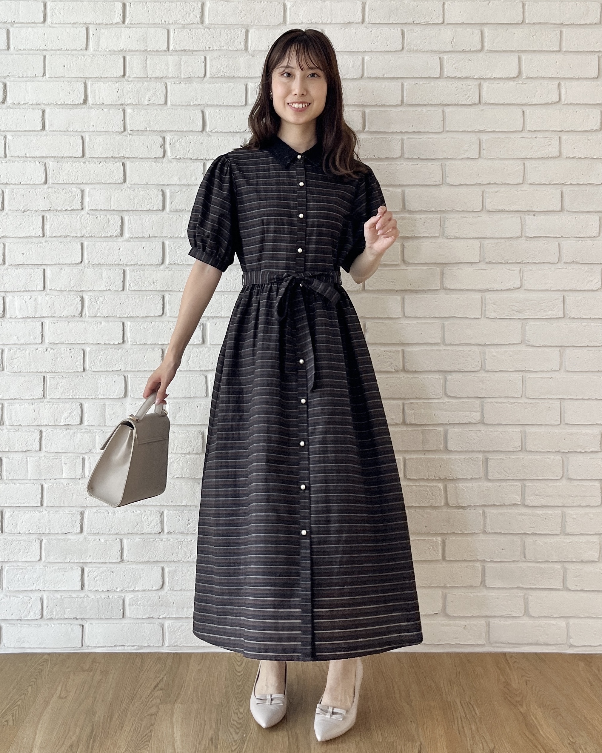 はばさんの「Couture brooch｜大人の甘辛バランス チェック柄ワンピース」を使ったコーディネート