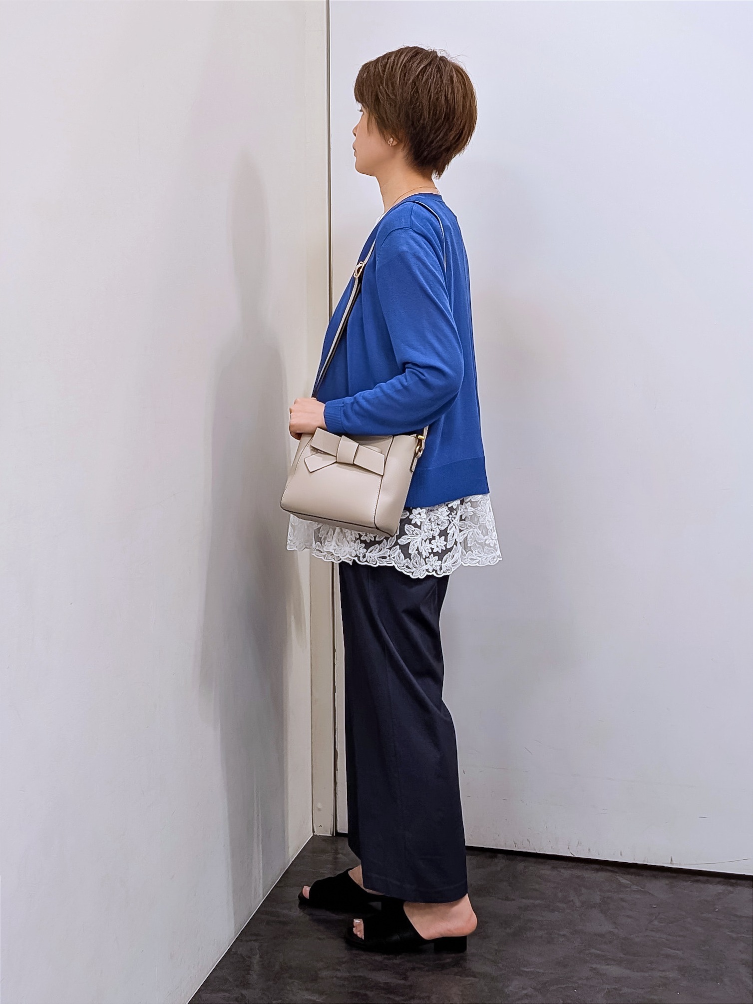 やまちゃんさんの「grove｜高評価！【接触冷感／UVカットetc】ベーシックショートカーディガン」を使ったコーディネート