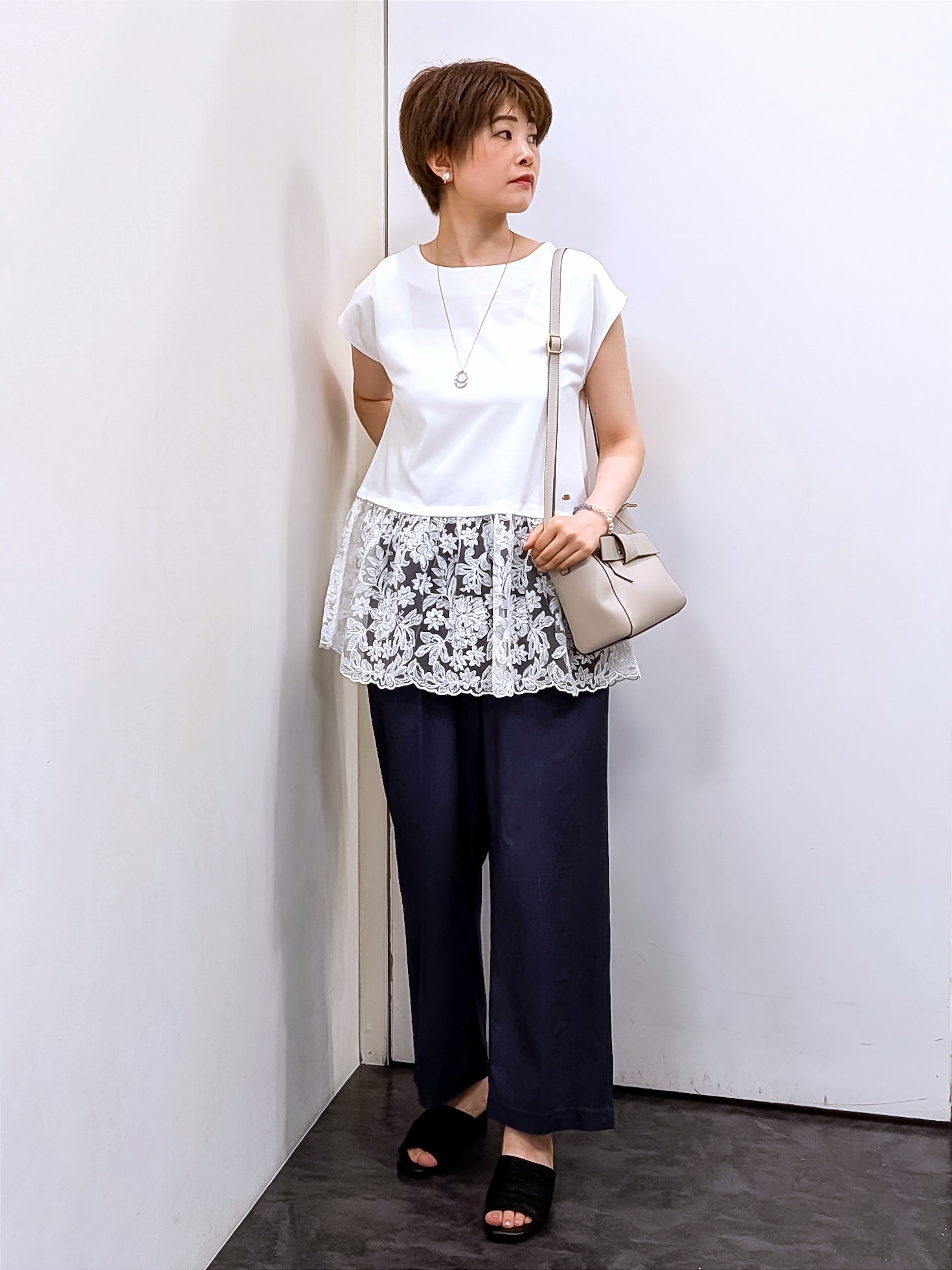 やまちゃんさんの「grove｜高評価！【接触冷感／UVカットetc】ベーシックショートカーディガン」を使ったコーディネート