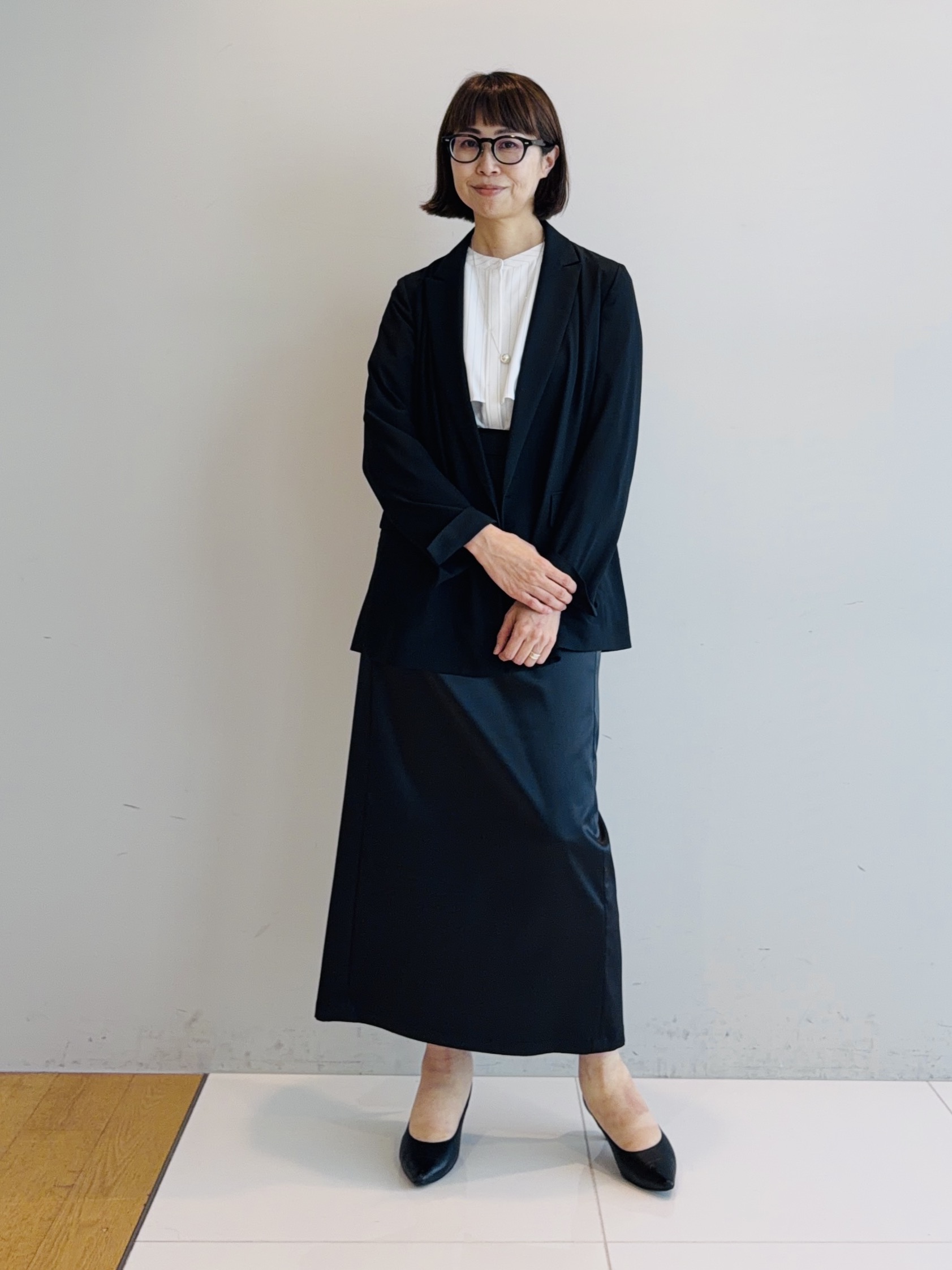 murayamaさんの「INDIVI｜【新作登場！着る日傘】 ケープ風ブラウス」を使ったコーディネート