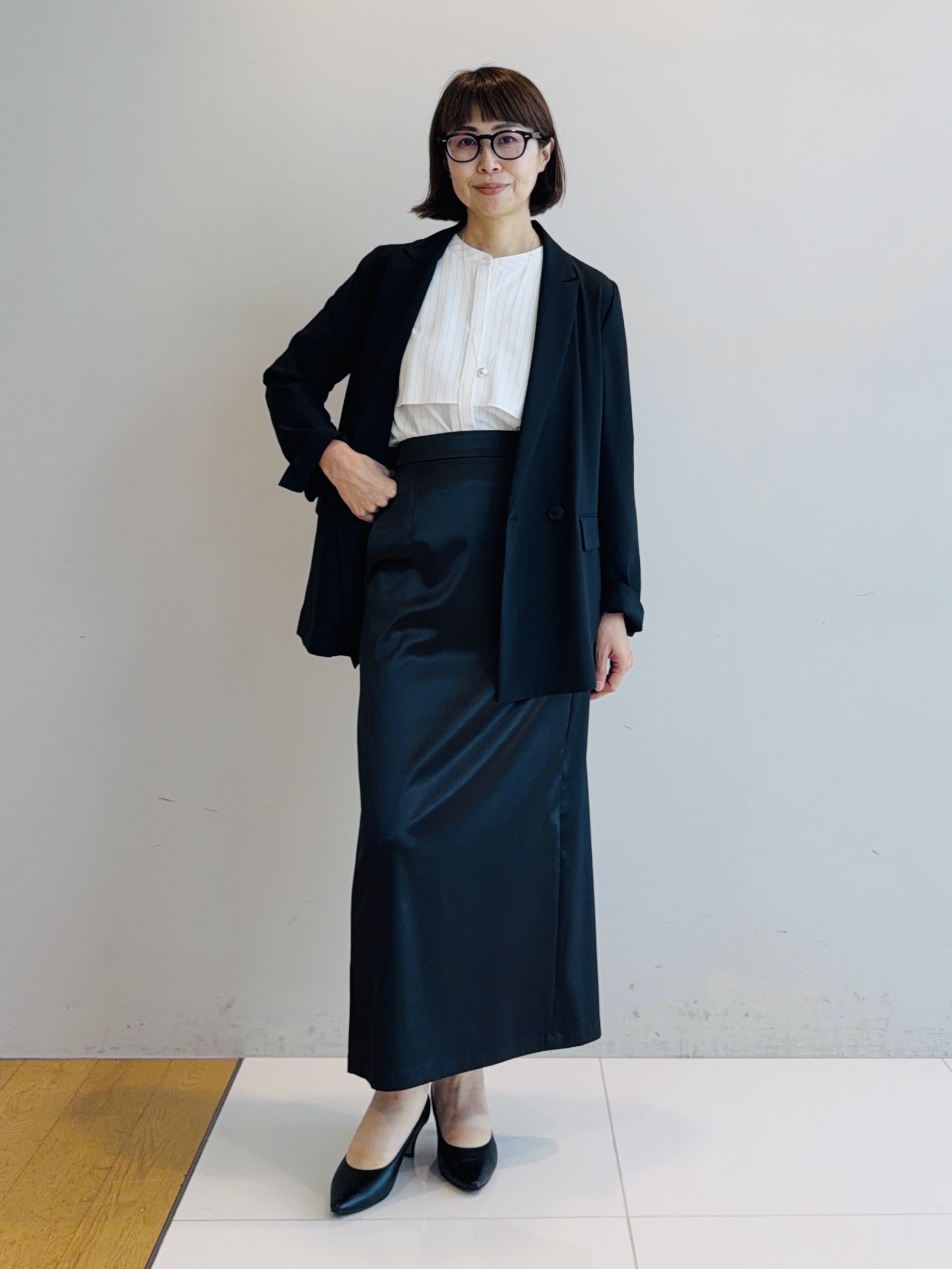 murayamaさんの「INDIVI｜【新作登場！着る日傘】 ケープ風ブラウス」を使ったコーディネート