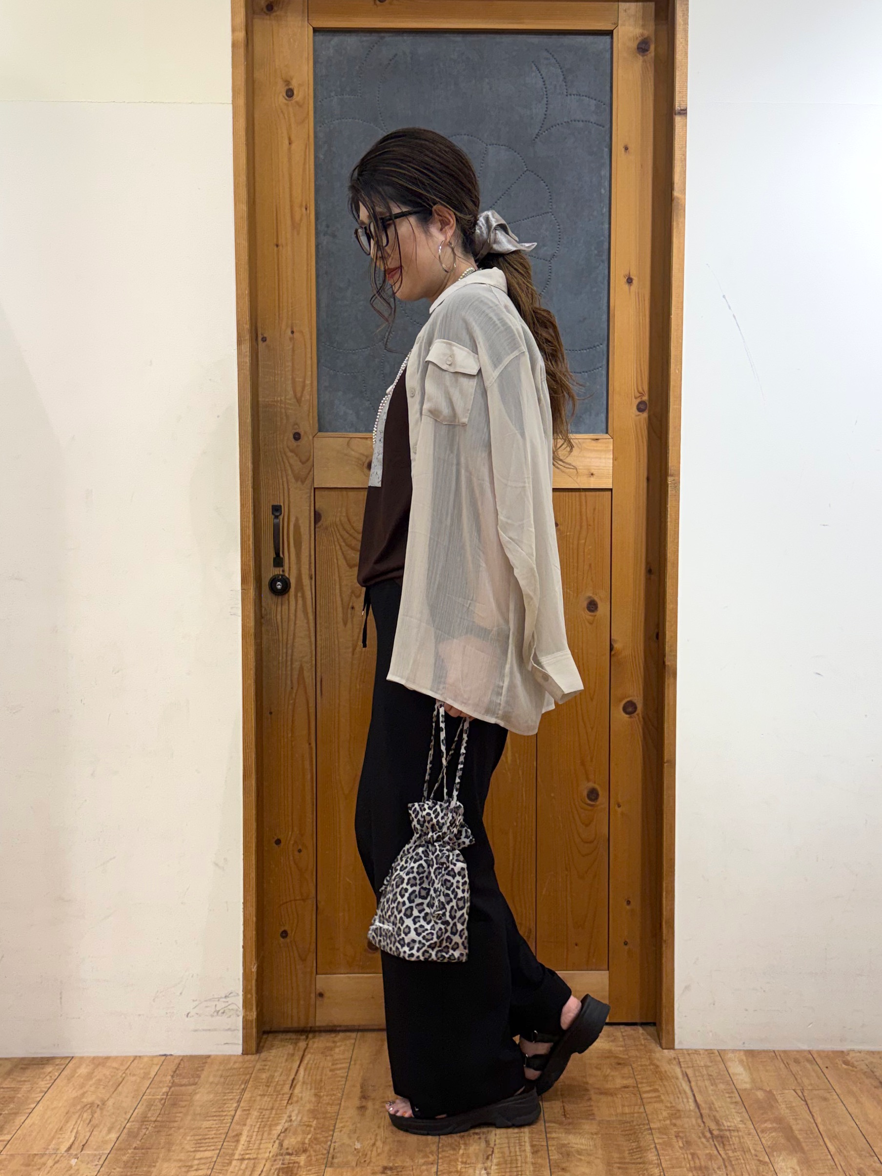 Ayana.さんの「SHOO･LA･RUE｜【ひんやり/S-LL】選べる4柄　デイリー使いにぴったりな 大人の頼れるTシャツ」を使ったコーディネート
