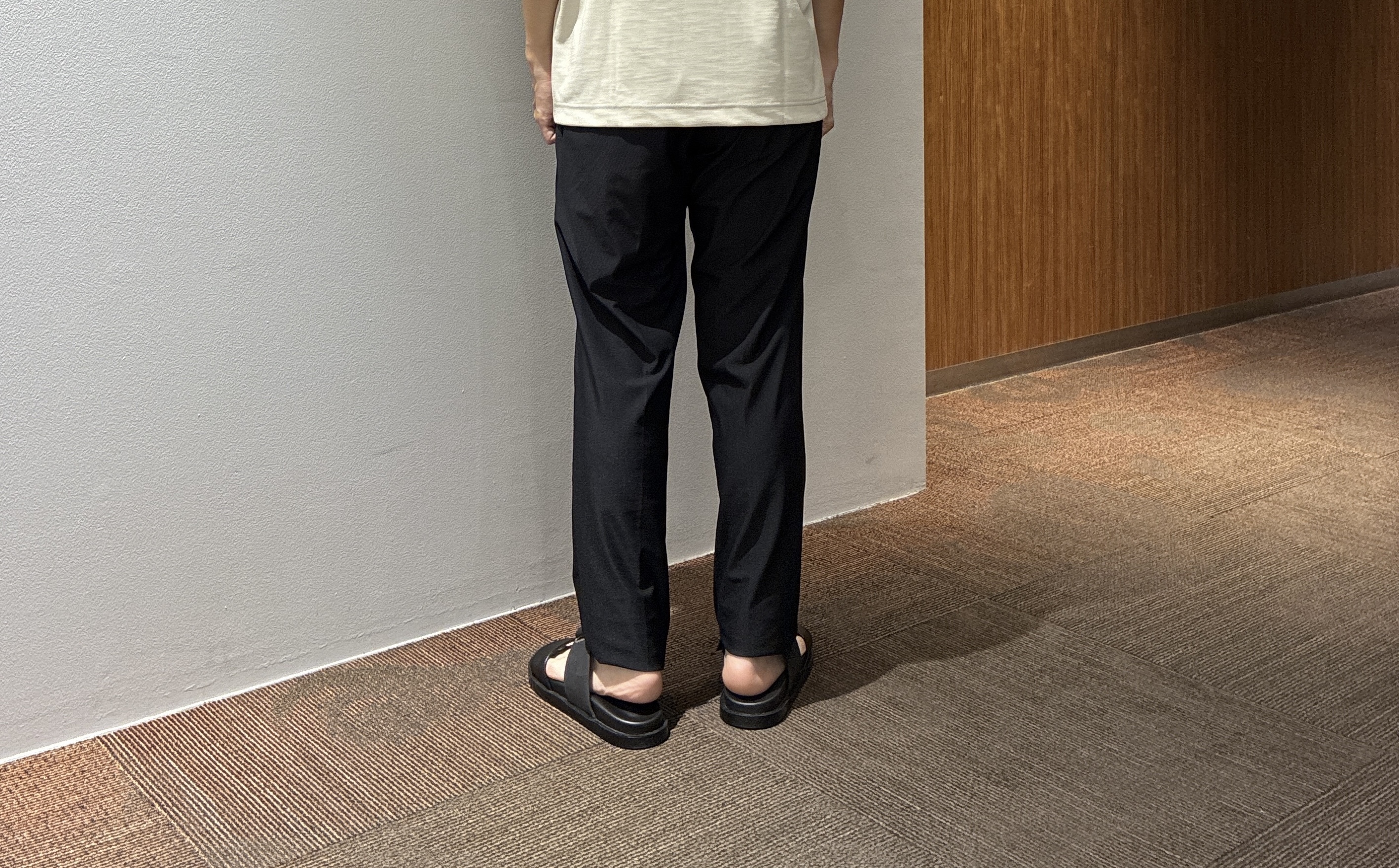 わいずみさんの「TAKEO KIKUCHI｜リネン ライク ポンチ プルオーバー」を使ったコーディネート