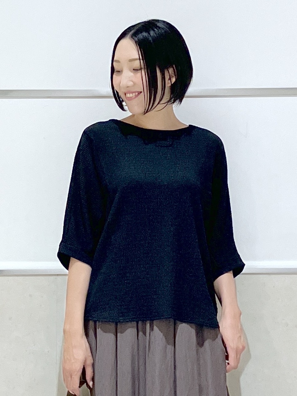 eriko さんの「Dessin｜シュリンクジャージ カットソー」を使ったコーディネート