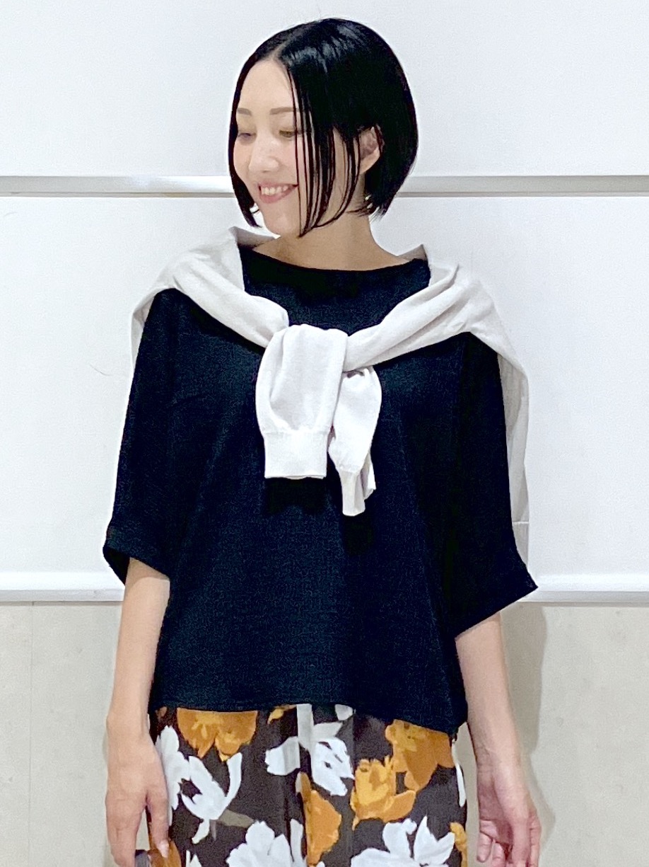eriko さんの「Dessin｜シュリンクジャージ カットソー」を使ったコーディネート