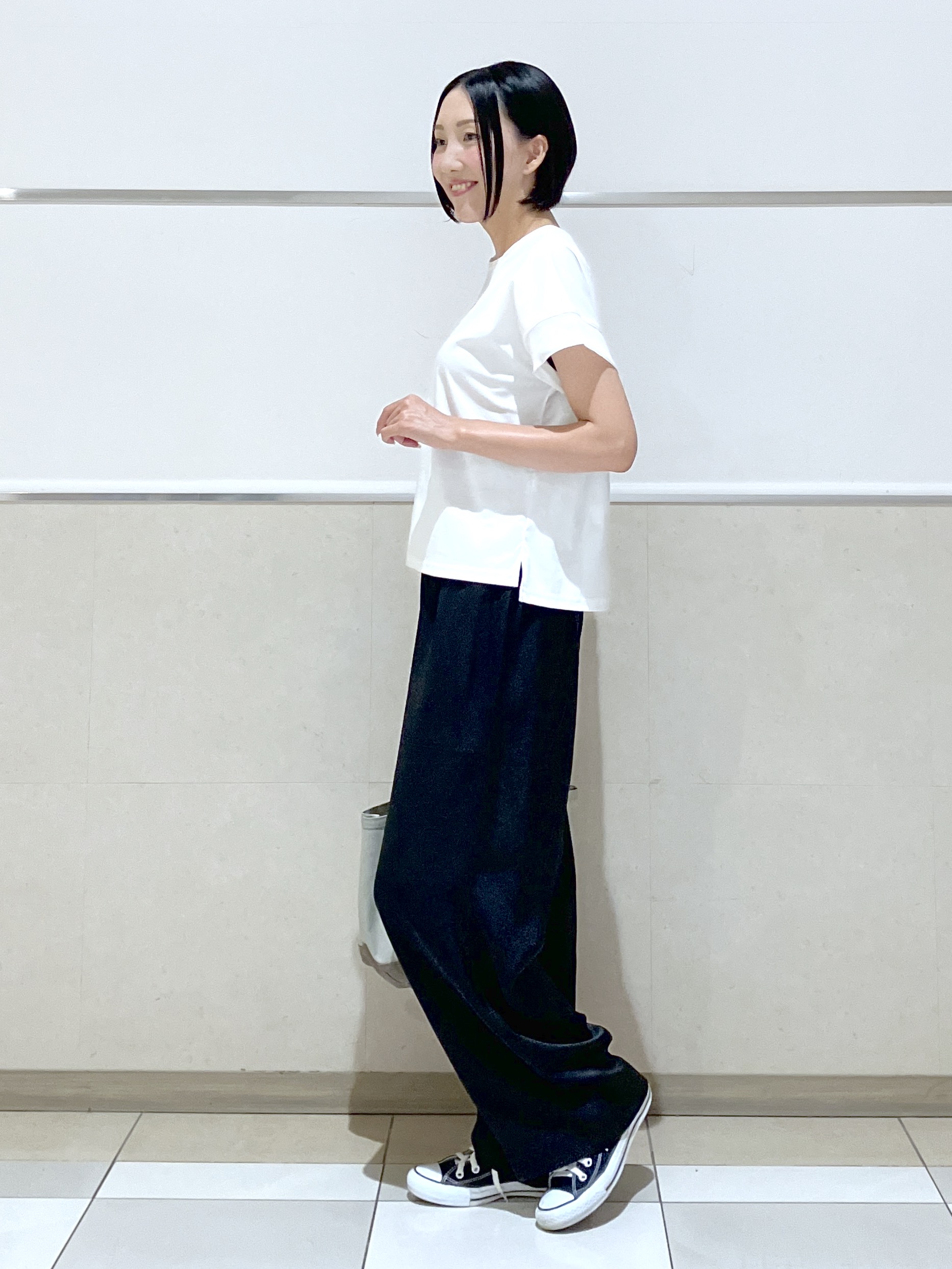 eriko さんの「Dessin｜【UVカット/接触冷感】美光沢カットソー」を使ったコーディネート
