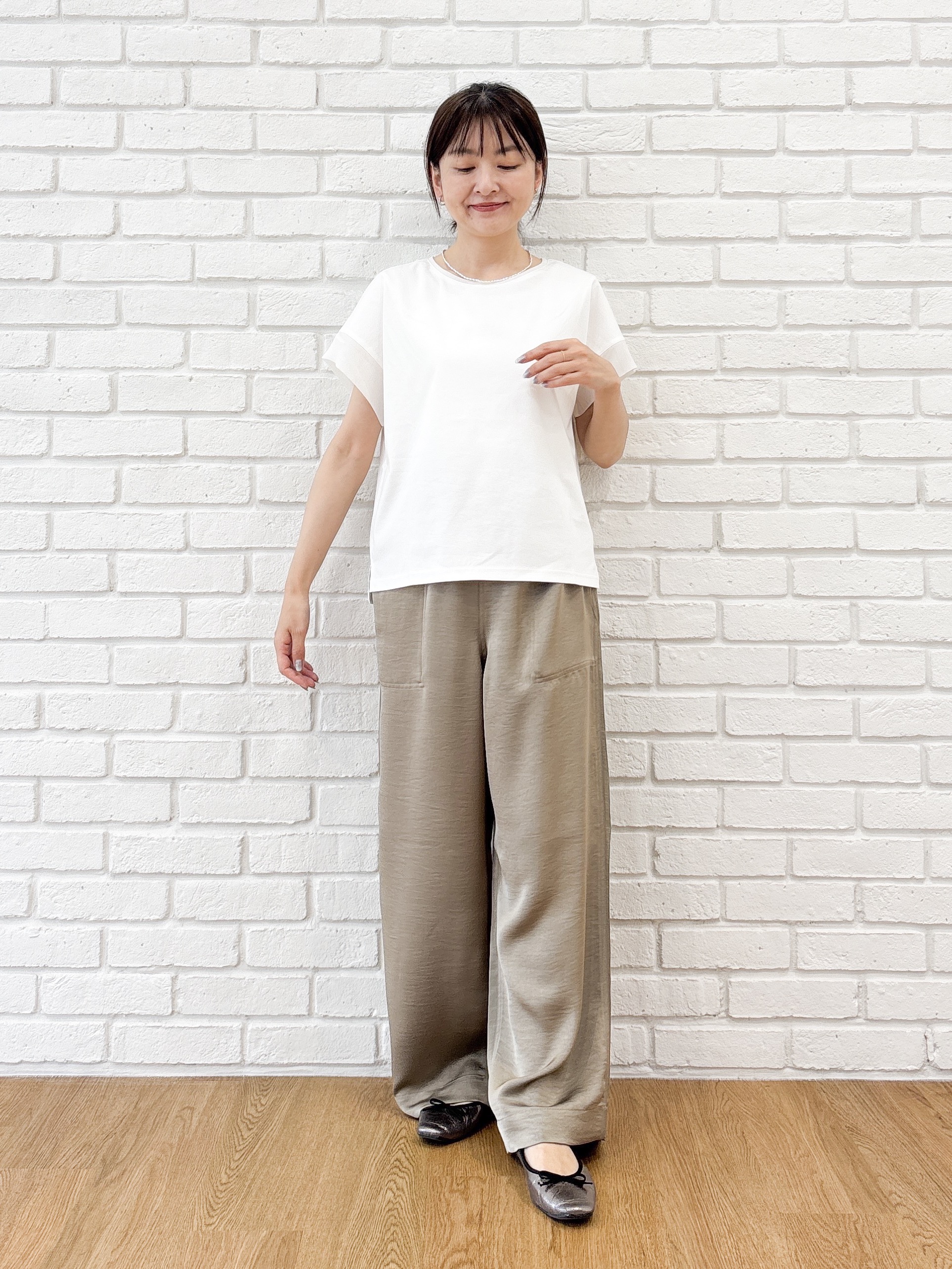 nakajoさんの「Dessin｜【UVカット/接触冷感】美光沢カットソー」を使ったコーディネート