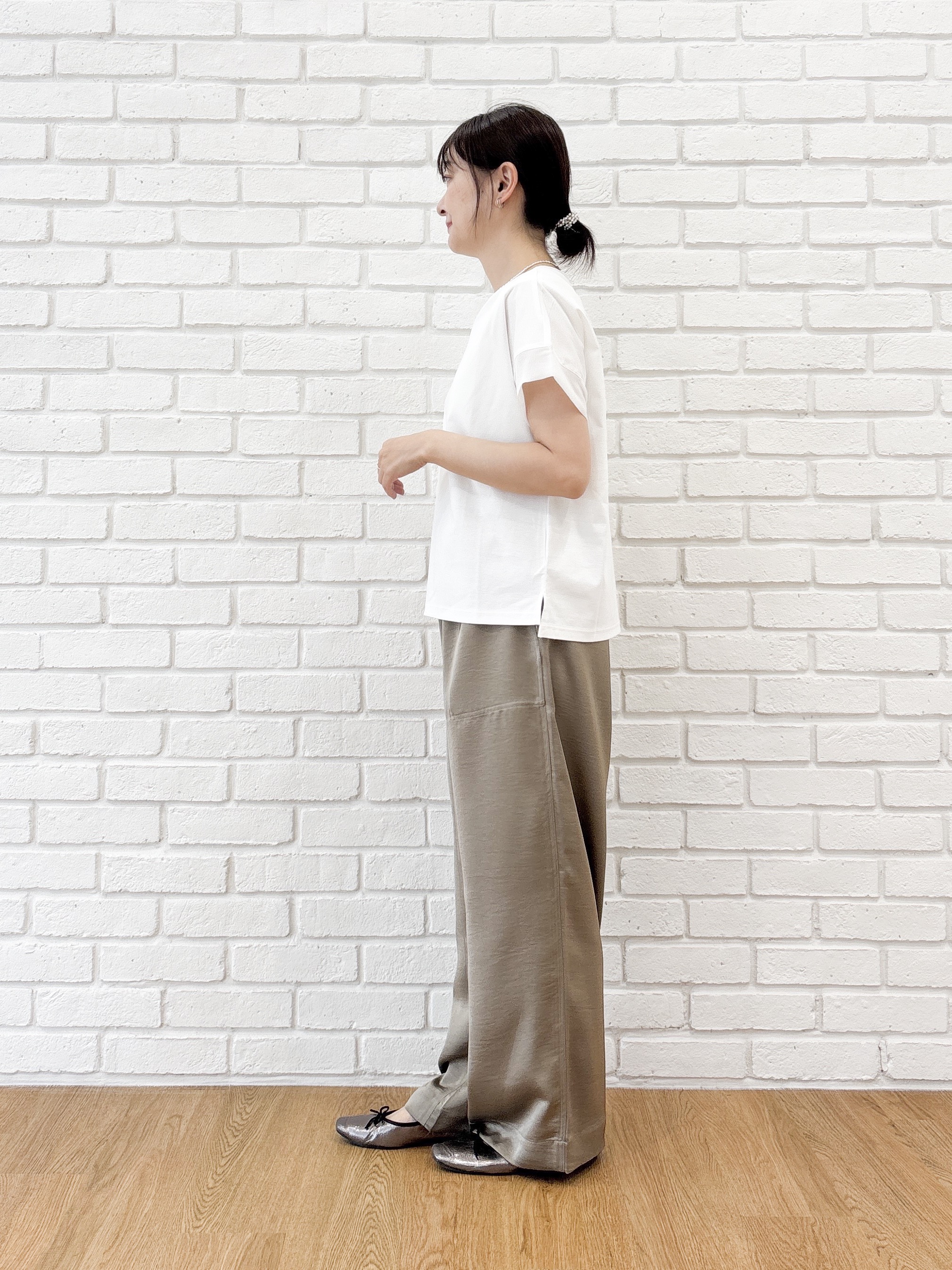 nakajoさんの「Dessin｜【UVカット/接触冷感】美光沢カットソー」を使ったコーディネート