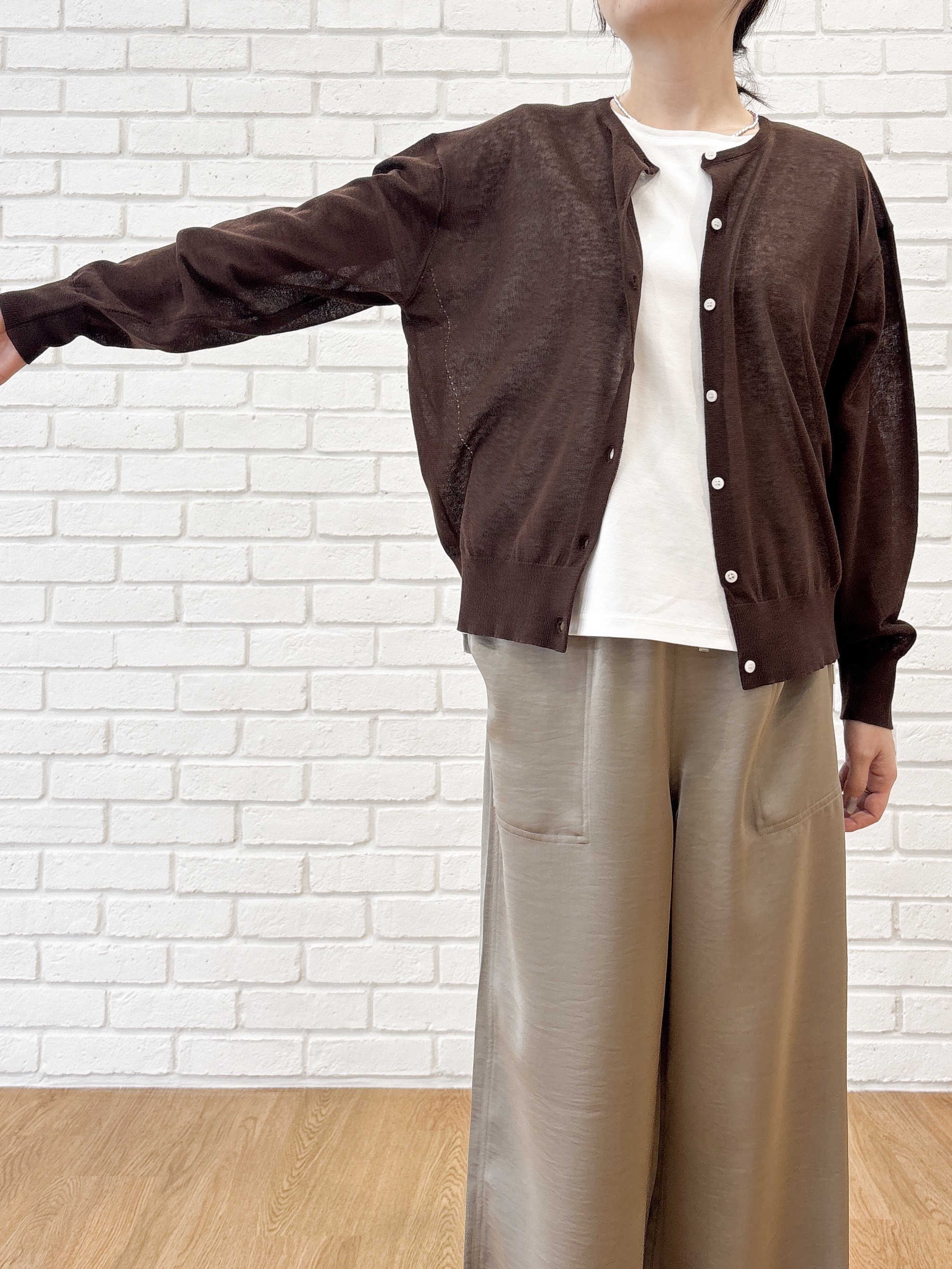 nakajoさんの「Dessin｜【UVカット/接触冷感】美光沢カットソー」を使ったコーディネート