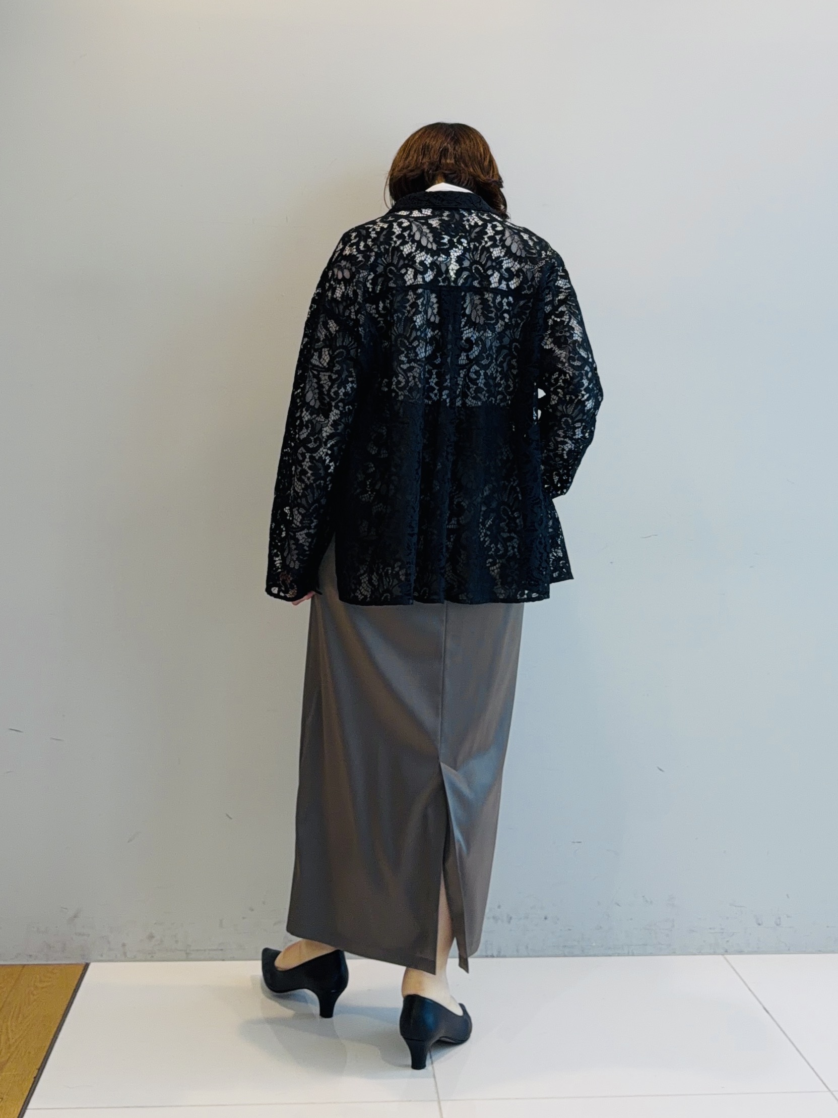 murayamaさんの「INDIVI｜【洗える／トレンド】大人レースシャツ」を使ったコーディネート