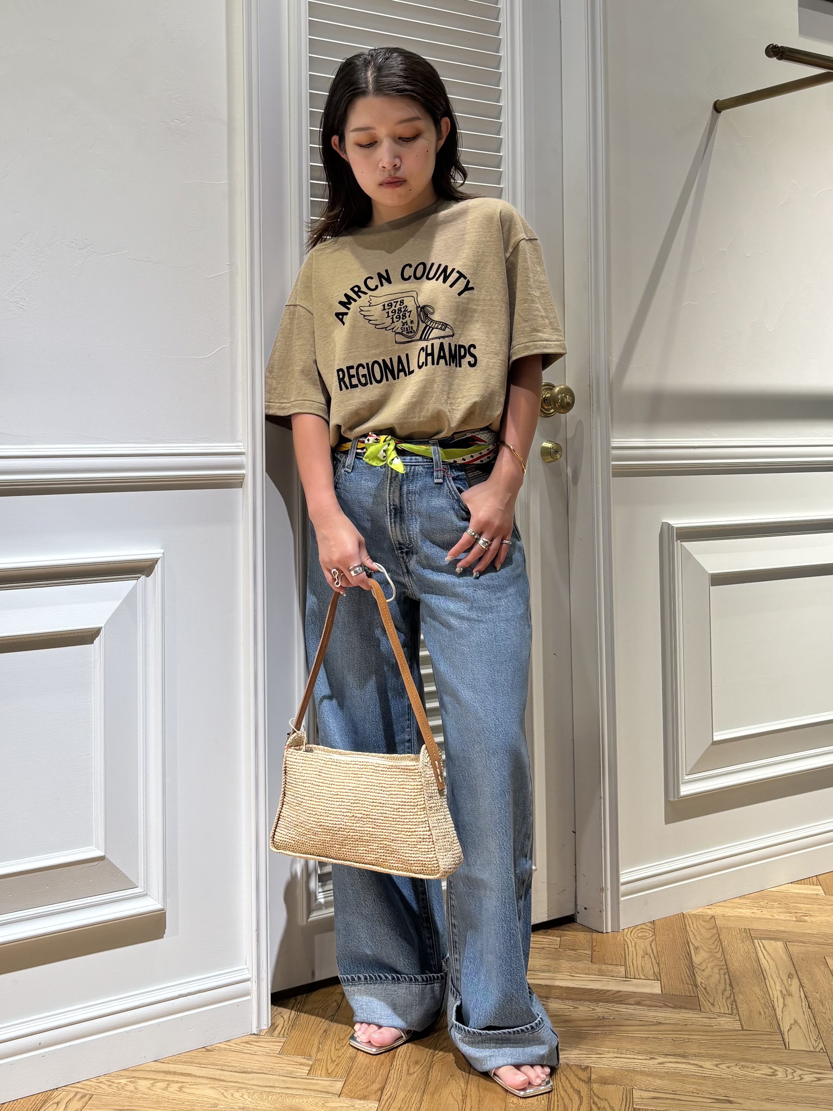Mgmさんの「DRESSTERIOR｜◆Americana（アメリカーナ）Tシャツ」を使ったコーディネート