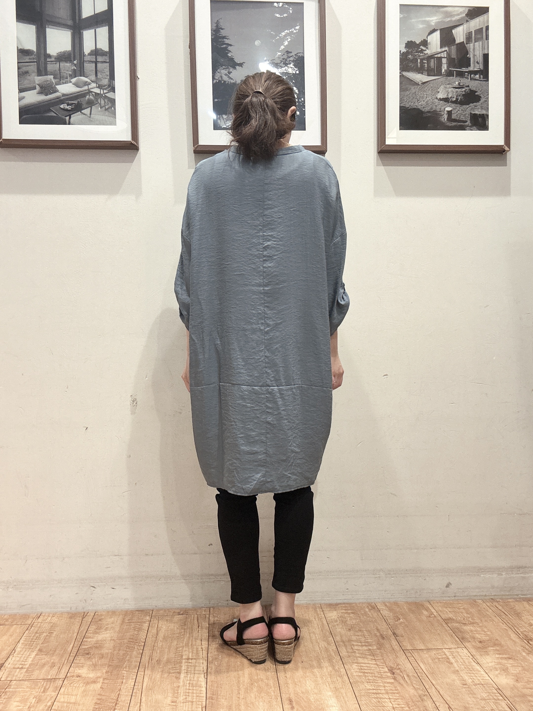 ユウキさんの「SHOO･LA･RUE｜【ひんやり/S-LL/洗濯機可】体型カバーにも ゆるっとリラックスチュニック」を使ったコーディネート