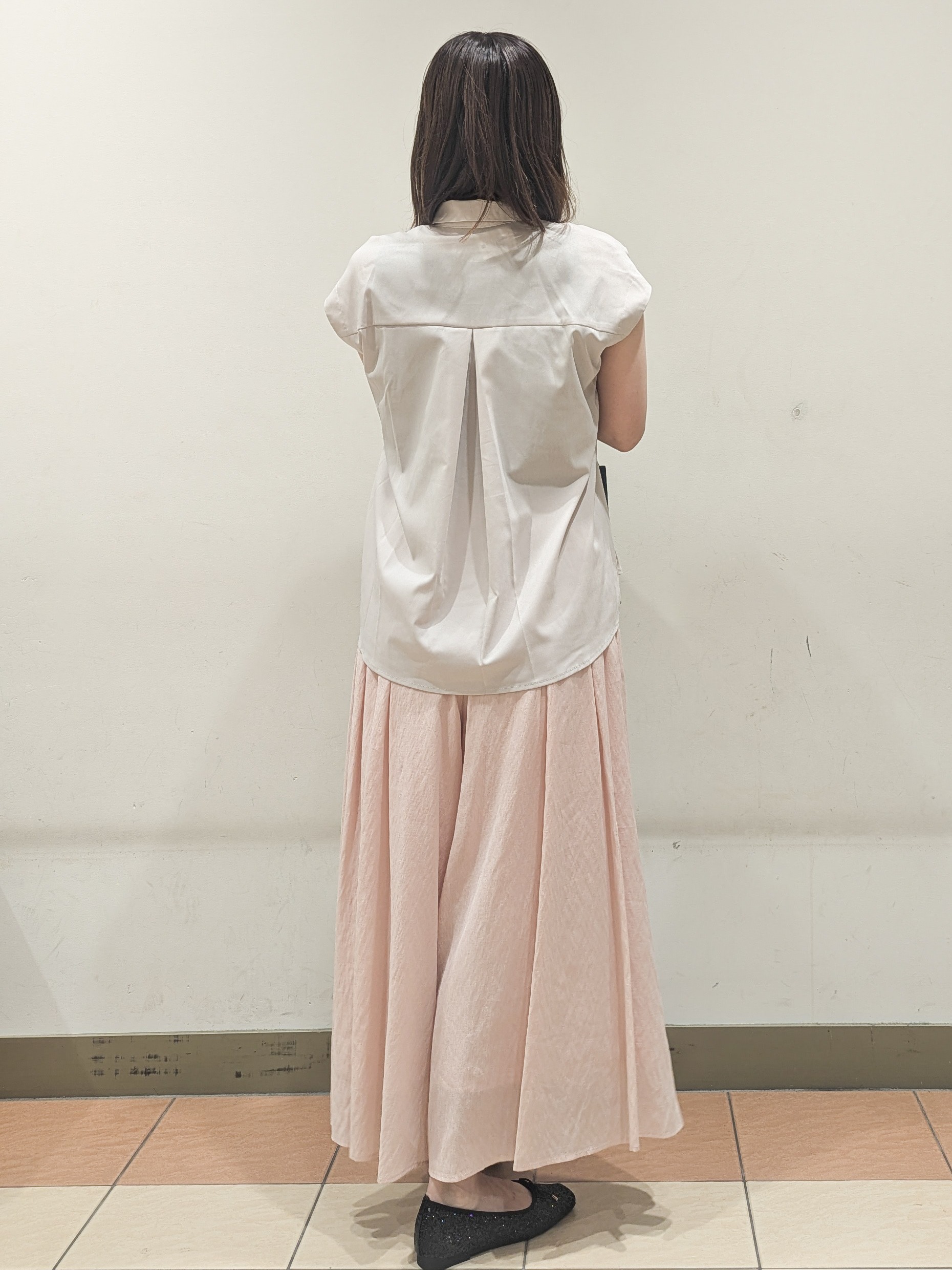 Miさんの「OPAQUE.CLIP｜タックペプラムブラウス【洗濯機OK】」を使ったコーディネート
