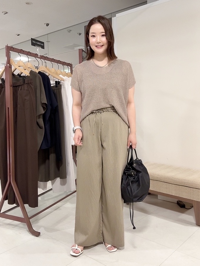 YUIさんの「UNTITLED｜2WAYドロストトート」を使ったコーディネート