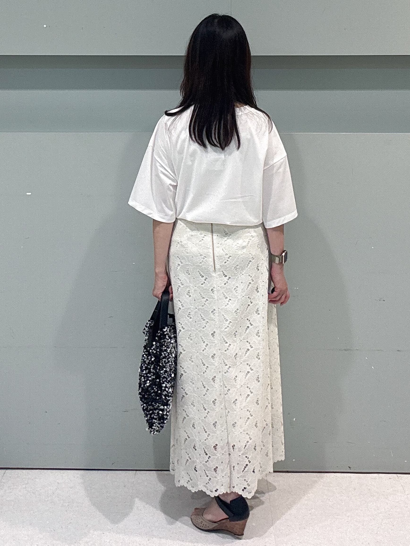 makiさんの「UNTITLED｜【セットアップ可】リーフレースロングスカート」を使ったコーディネート