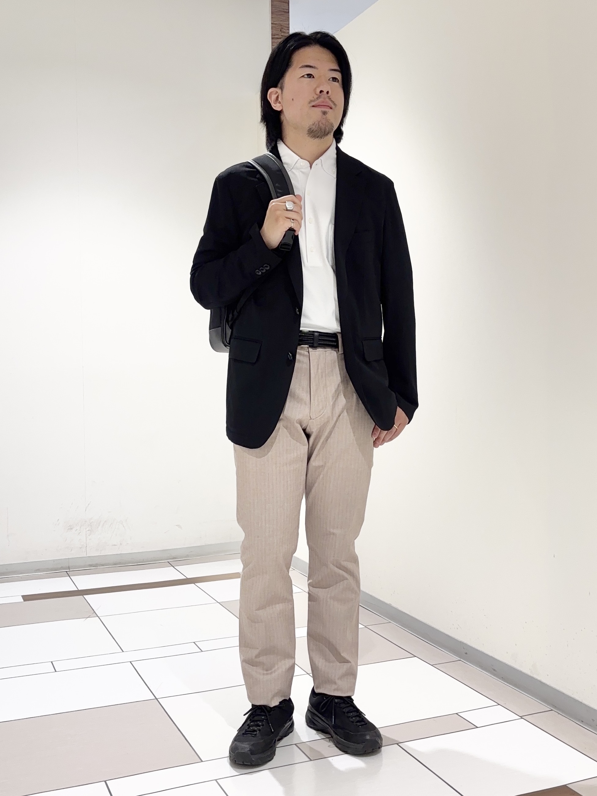 及川さんの「TAKEO KIKUCHI｜【Begin5月号掲載/通気性】トリコットサッカー ジャケット」を使ったコーディネート