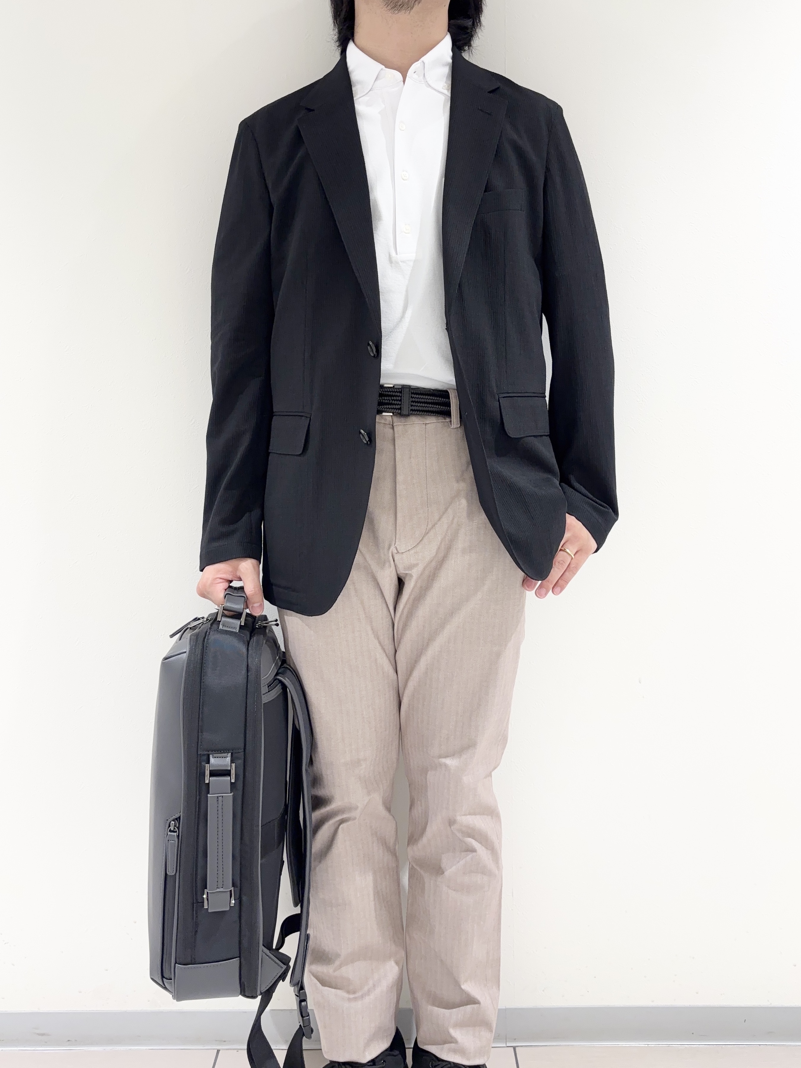 及川さんの「TAKEO KIKUCHI｜【Begin5月号掲載/通気性】トリコットサッカー ジャケット」を使ったコーディネート