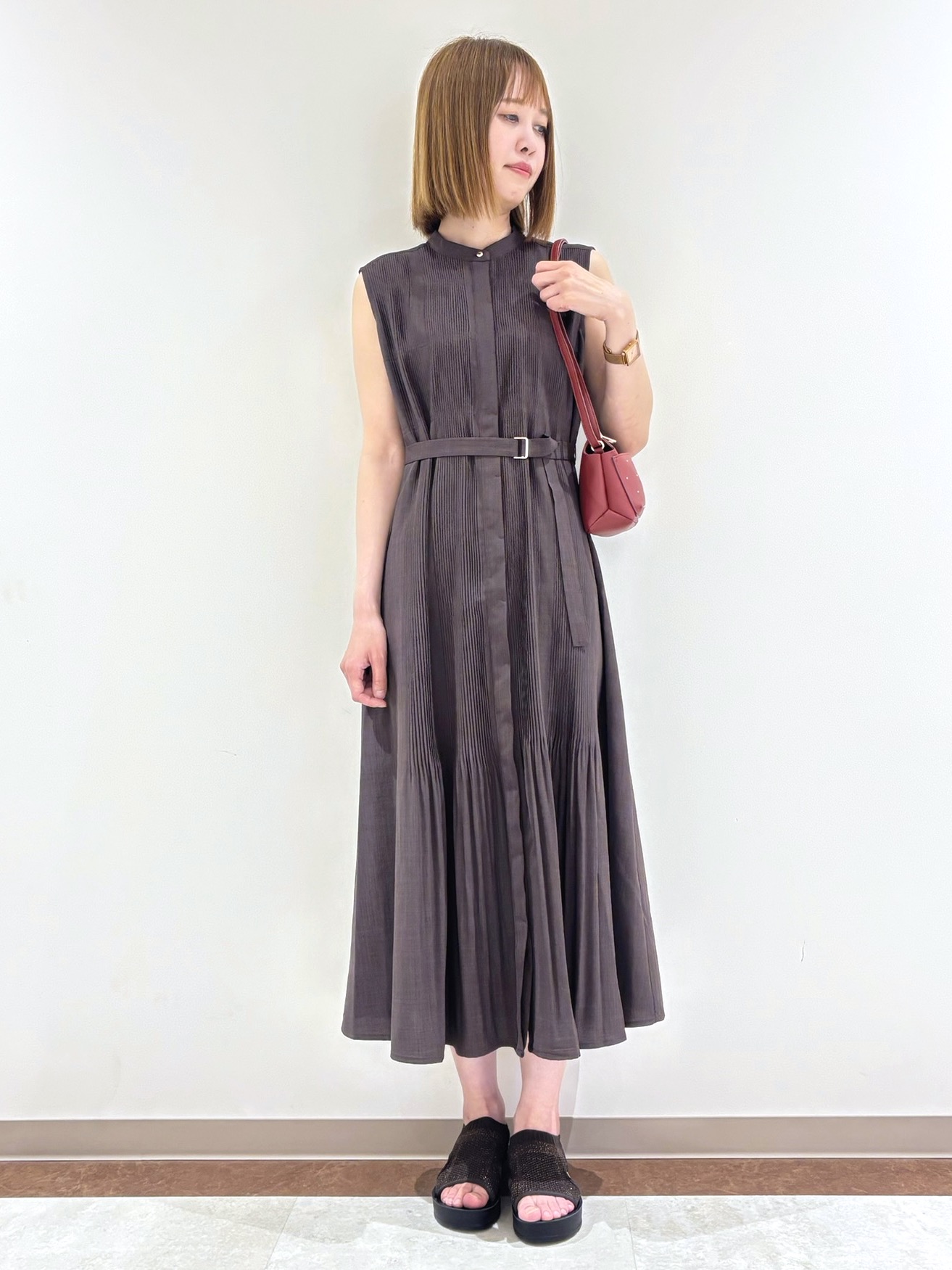 miさんの「grove｜高評価！【接触冷感／UVカットetc】ベーシックショートカーディガン」を使ったコーディネート