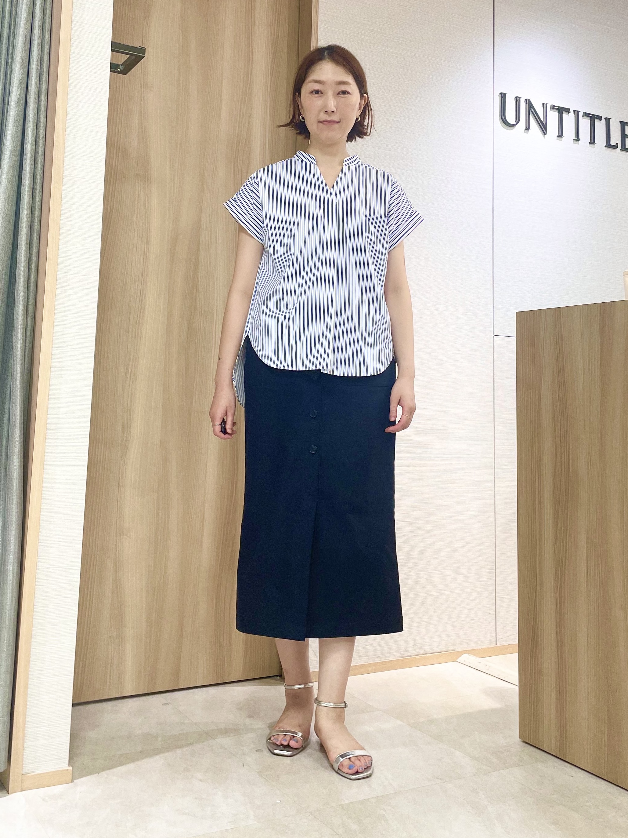 aliceさんの「UNTITLED｜【吸水速乾/接触冷感】バックプリーツデザインブラウス」を使ったコーディネート