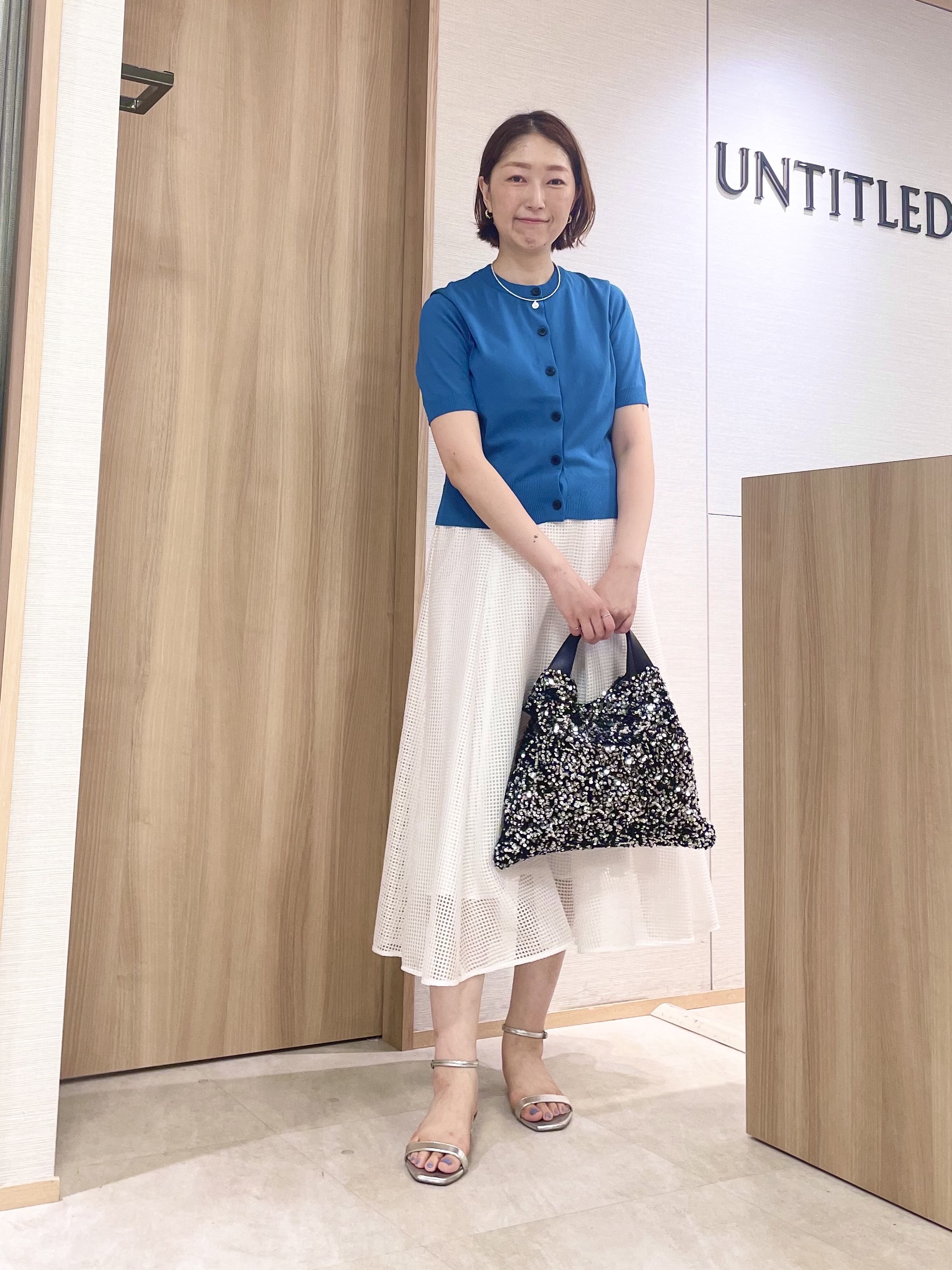 aliceさんの「UNTITLED｜【すっきりコンパクト】ドライタッチ5分袖カーディガン」を使ったコーディネート