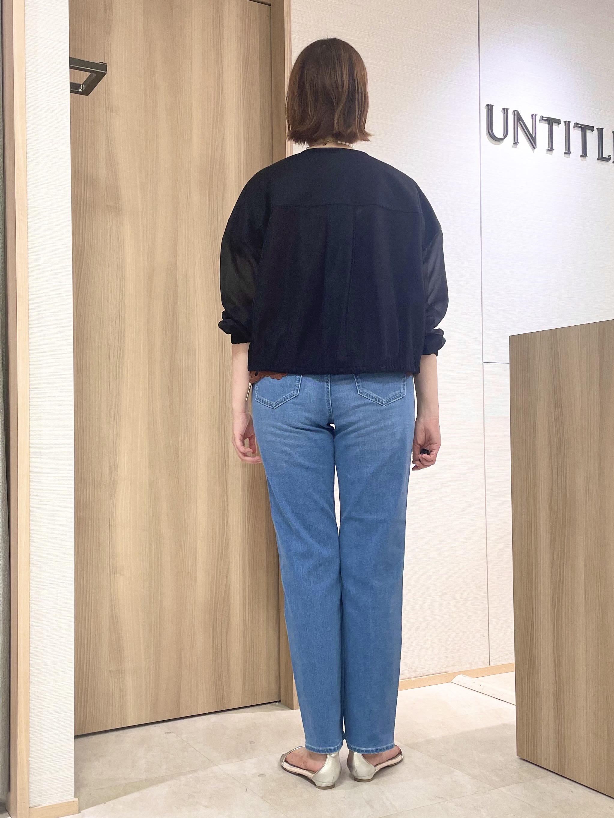 aliceさんの「UNTITLED｜【セットアップ可/品のある透け感】リーフレースブラウス」を使ったコーディネート