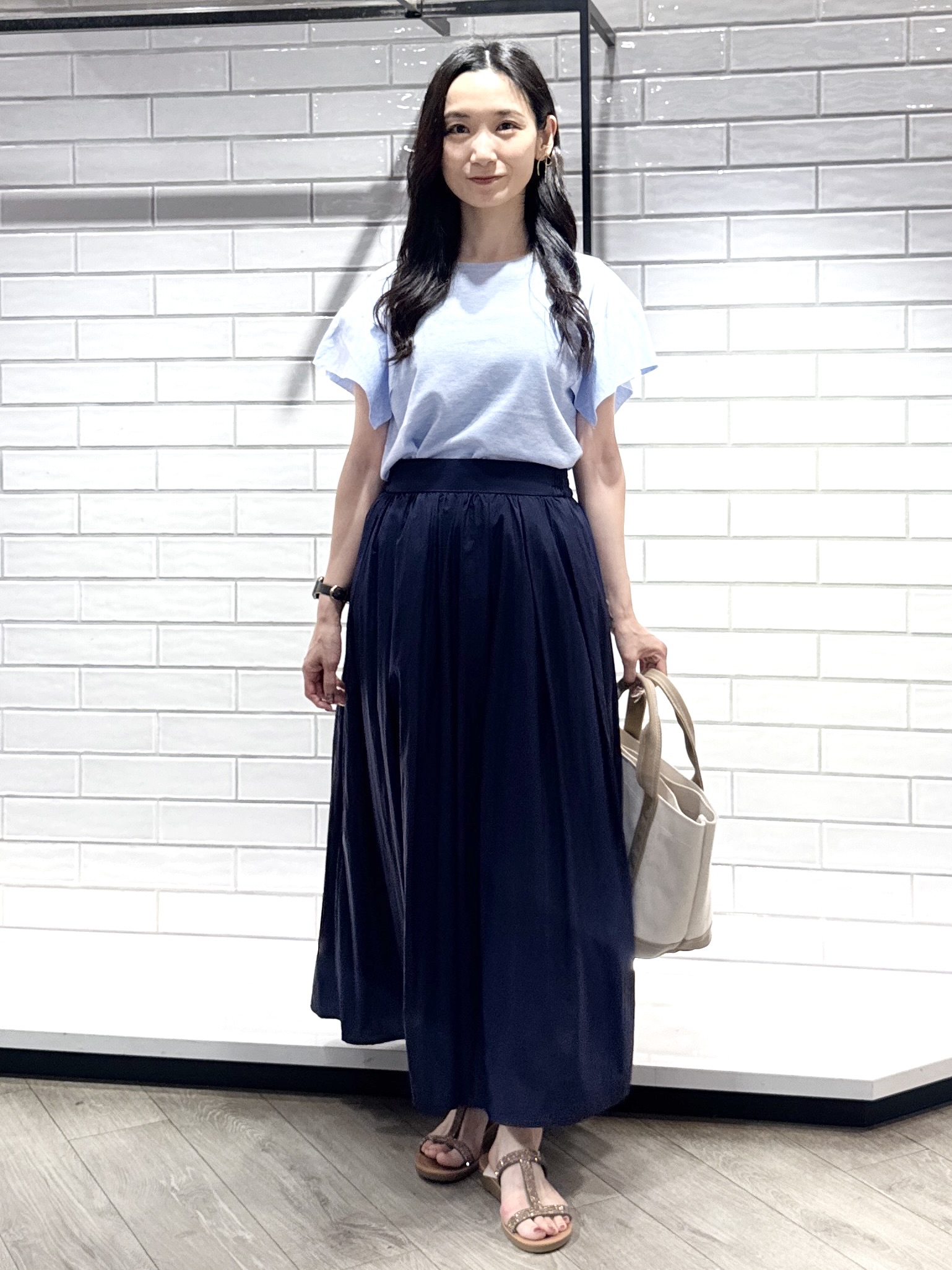 yuicciさんの「OPAQUE.CLIP｜『STORY Web7月掲載』ドライタッチラメニット《UV／洗える／6col》」を使ったコーディネート