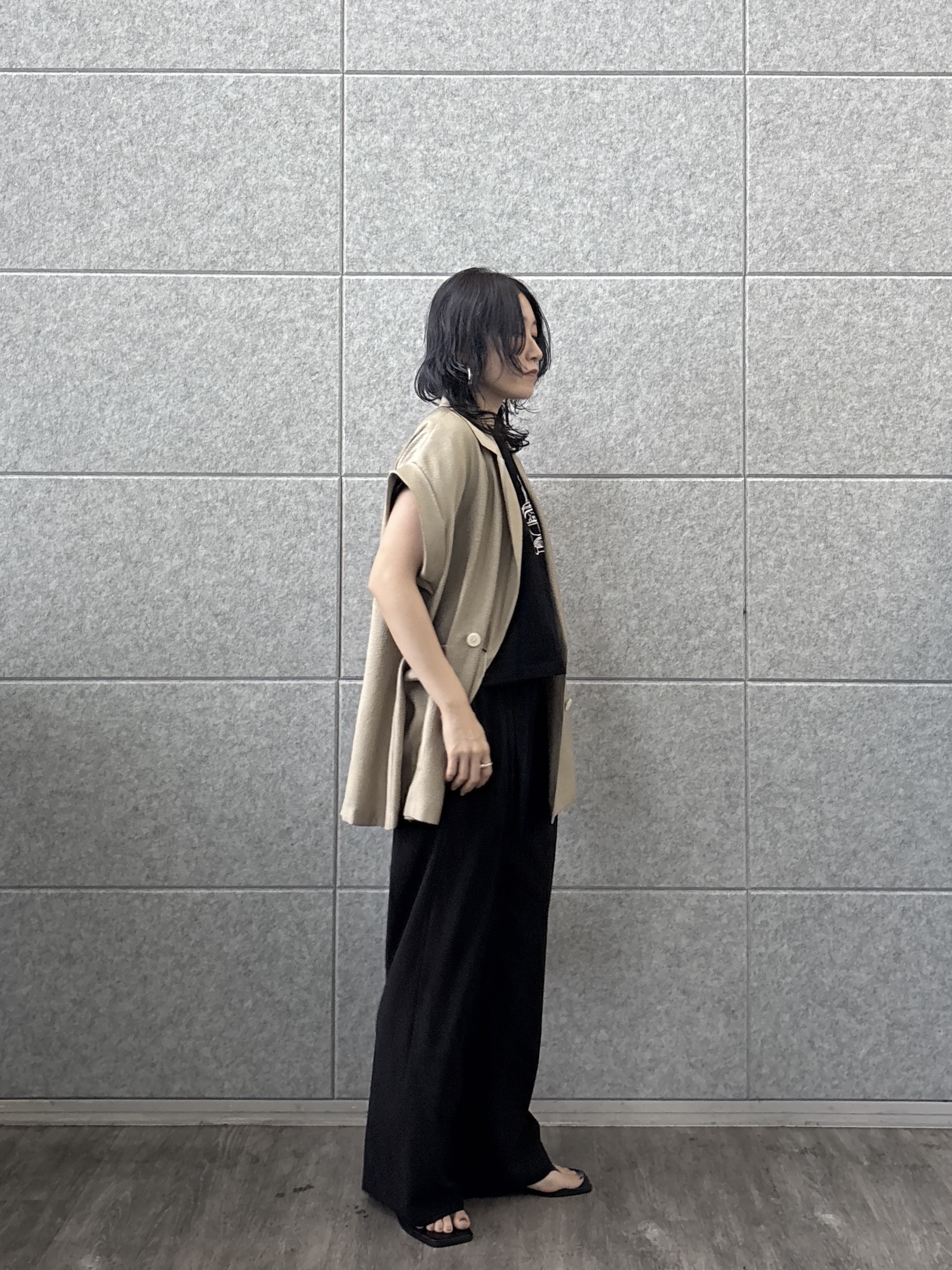 kotakiさんの「INDIVI｜ワッシャーシアー半袖ダブルジャケット」を使ったコーディネート