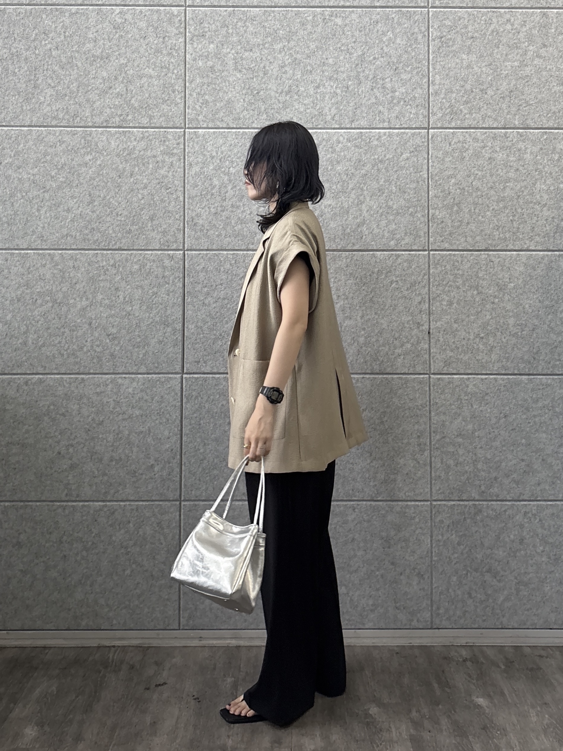 kotakiさんの「INDIVI｜ワッシャーシアー半袖ダブルジャケット」を使ったコーディネート