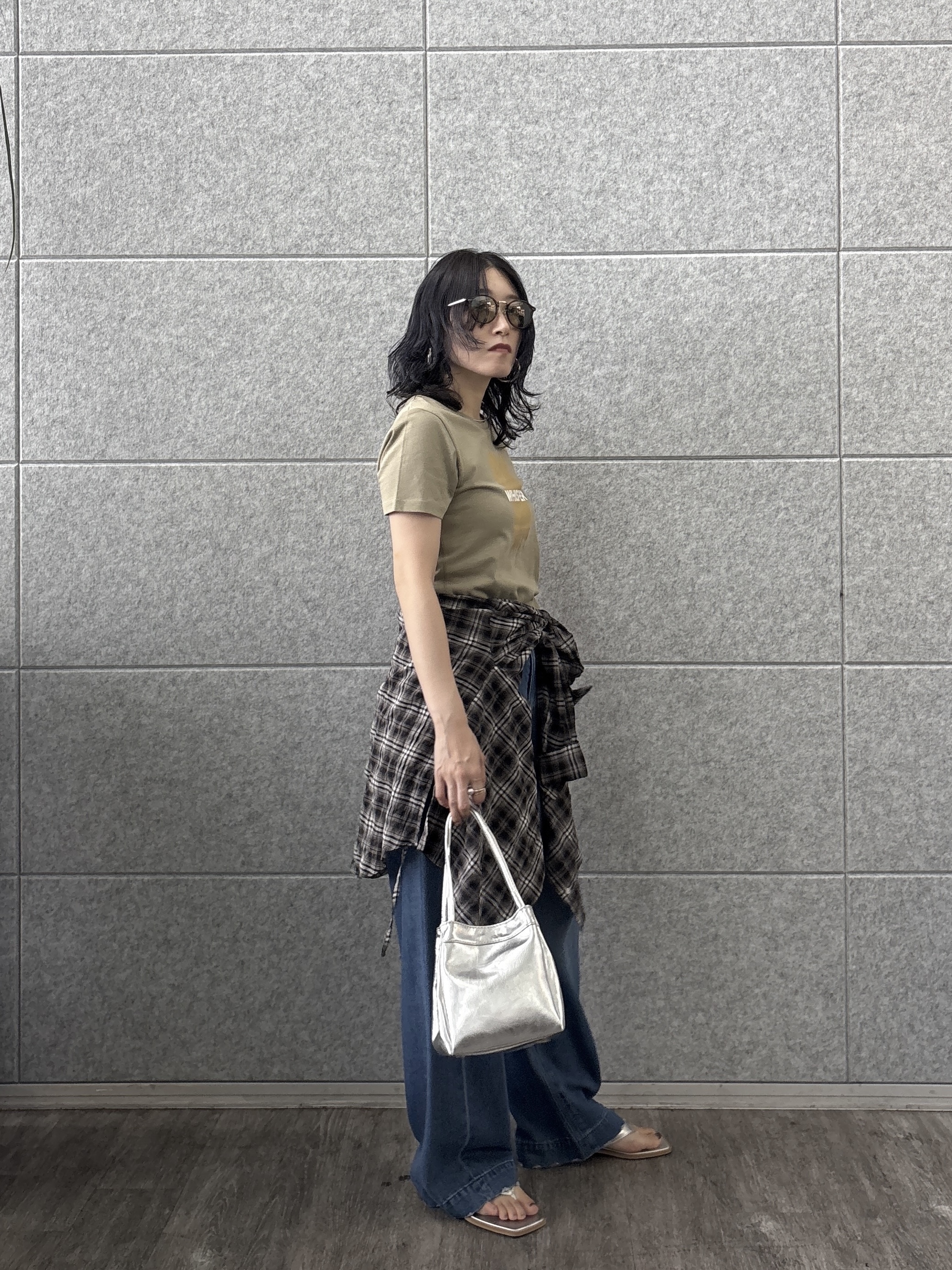 kotakiさんの「INDIVI｜箔プリント コンパクトTシャツ」を使ったコーディネート