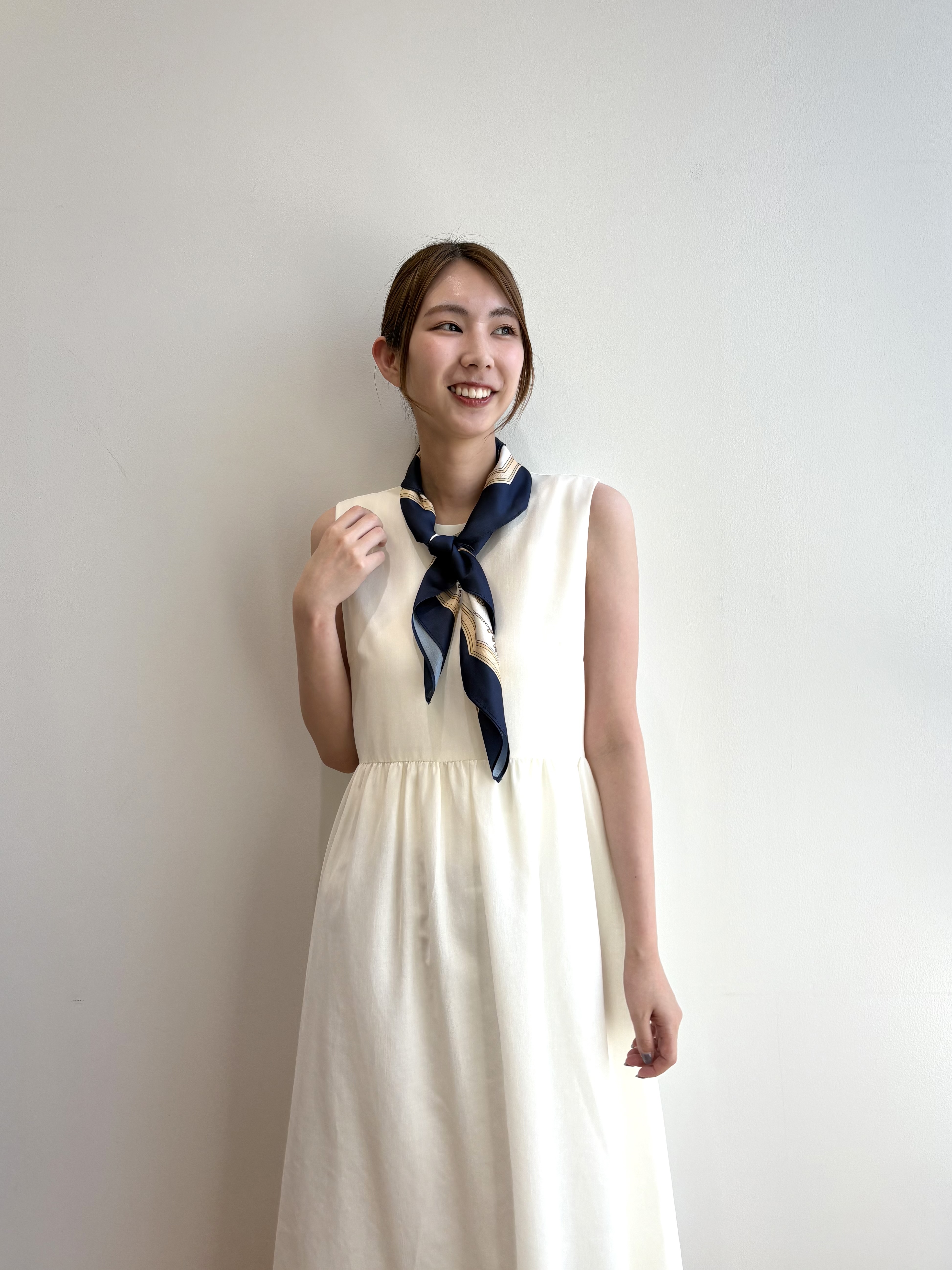 めぐさんの「OPAQUE.CLIP｜【接触冷感】麻混シアーノースリーブワンピース《洗濯機OK》」を使ったコーディネート