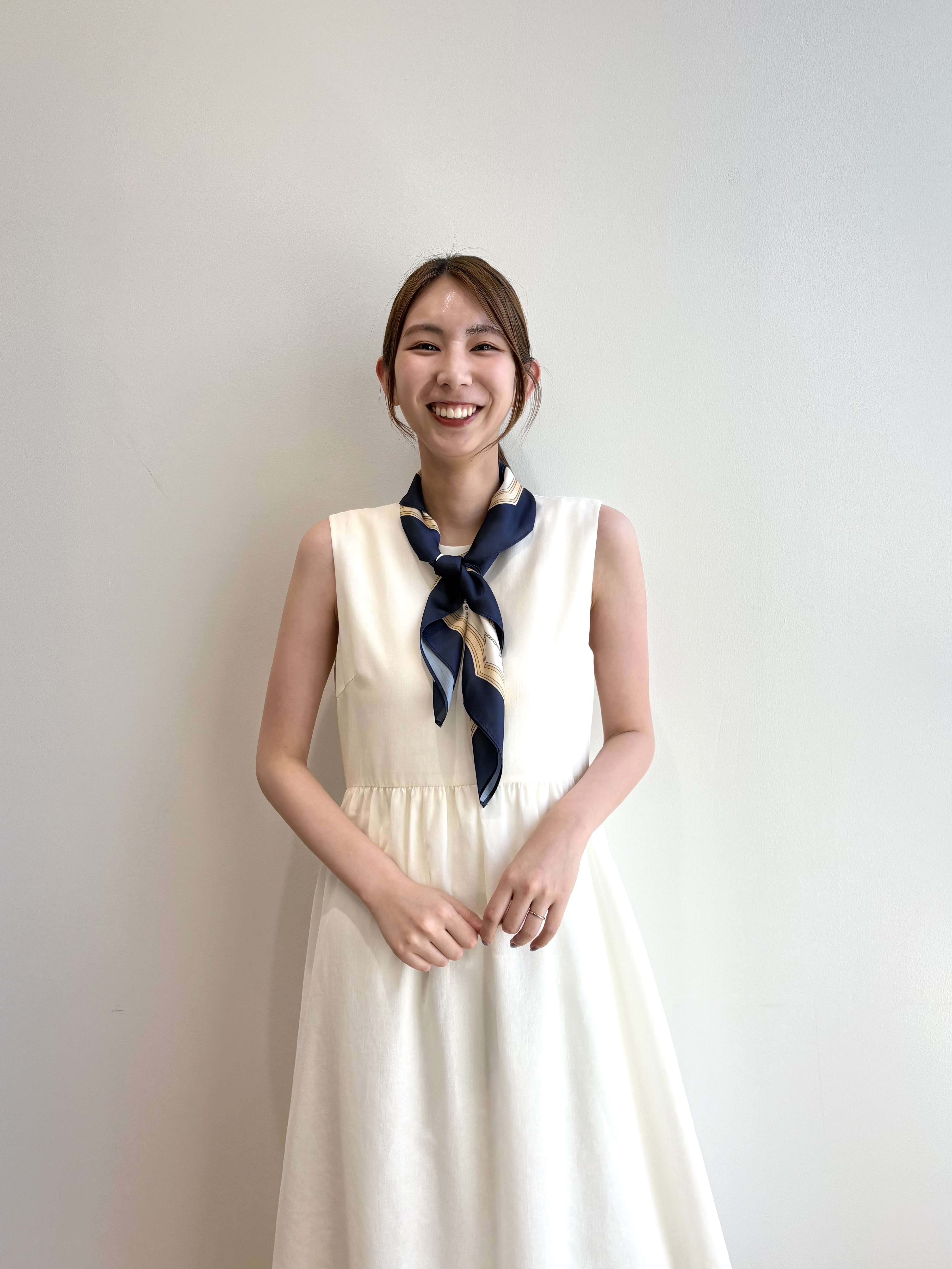 めぐさんの「OPAQUE.CLIP｜【接触冷感】麻混シアーノースリーブワンピース《洗濯機OK》」を使ったコーディネート