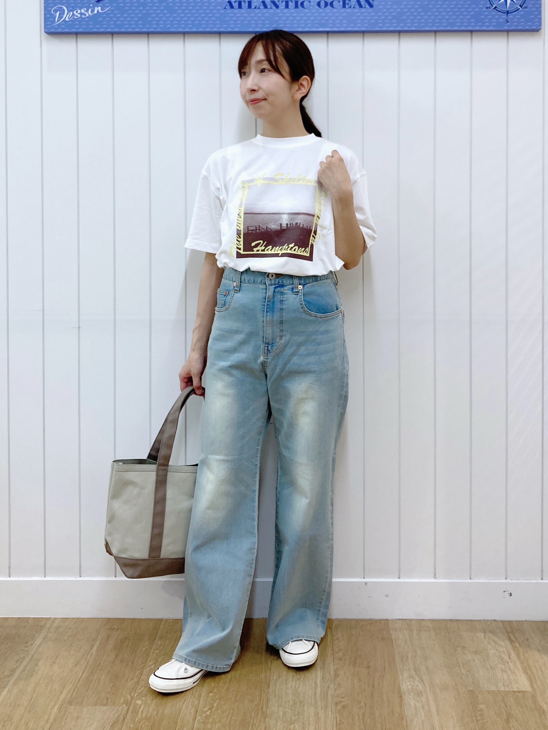 yoshiさんの「Dessin｜グラフィックデザイン Tシャツ」を使ったコーディネート