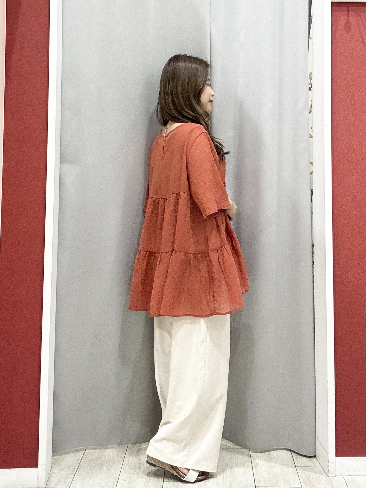 shioさんの「SHOO･LA･RUE｜ワッシャーティアードブラウス」を使ったコーディネート