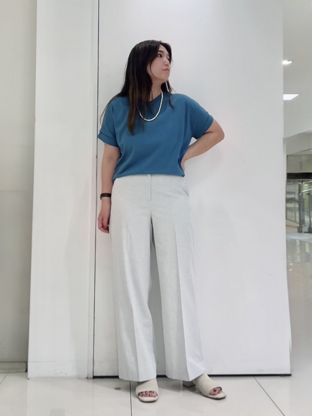 なかじさんの「UNTITLED｜【肌に張り付かない/前後2WAY】ドライタッチコットンプルオーバー」を使ったコーディネート