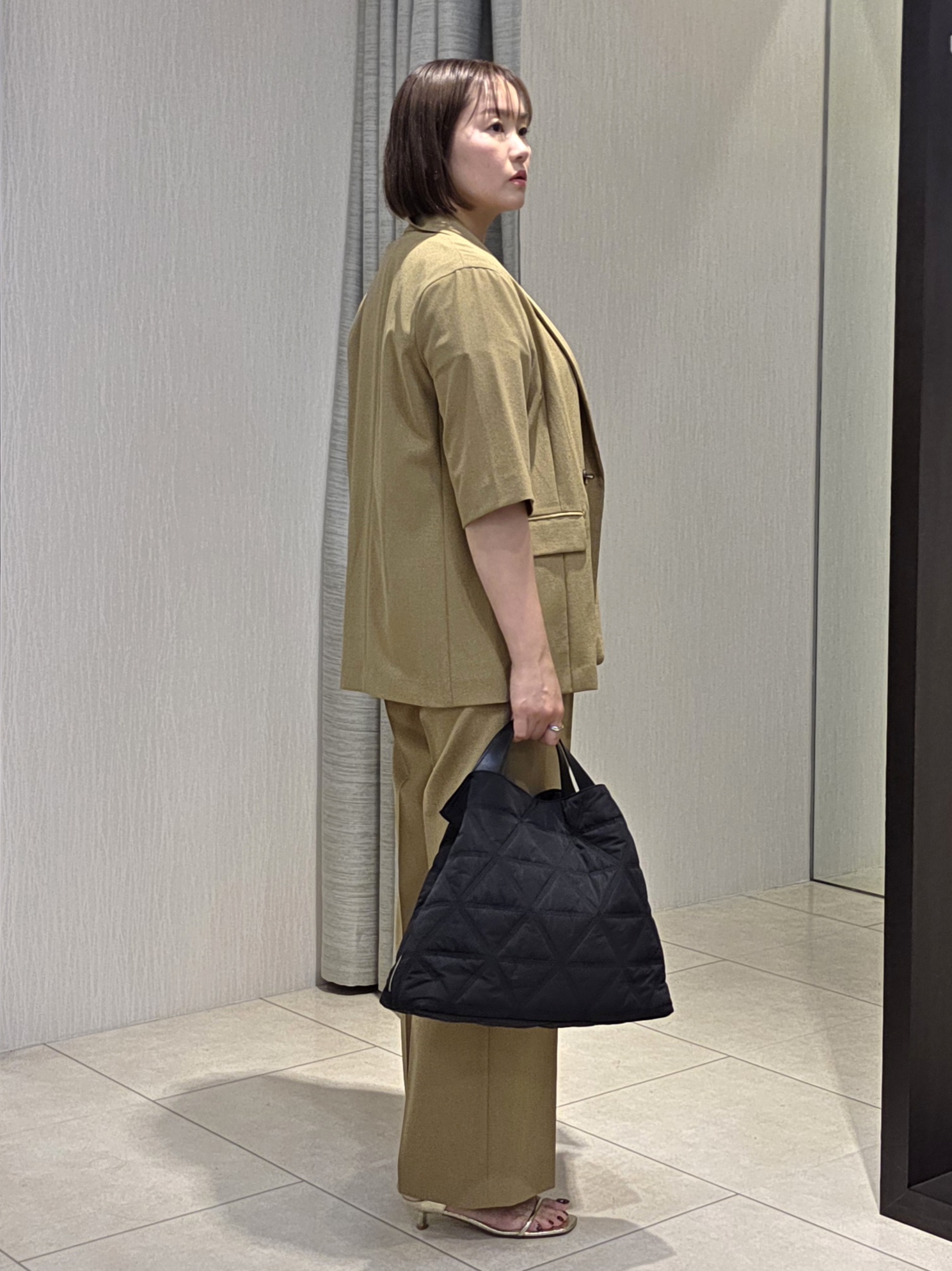 naokoさんの「UNTITLED｜【セットアップ可/通気性/UVカット】エアリークールブラウス」を使ったコーディネート