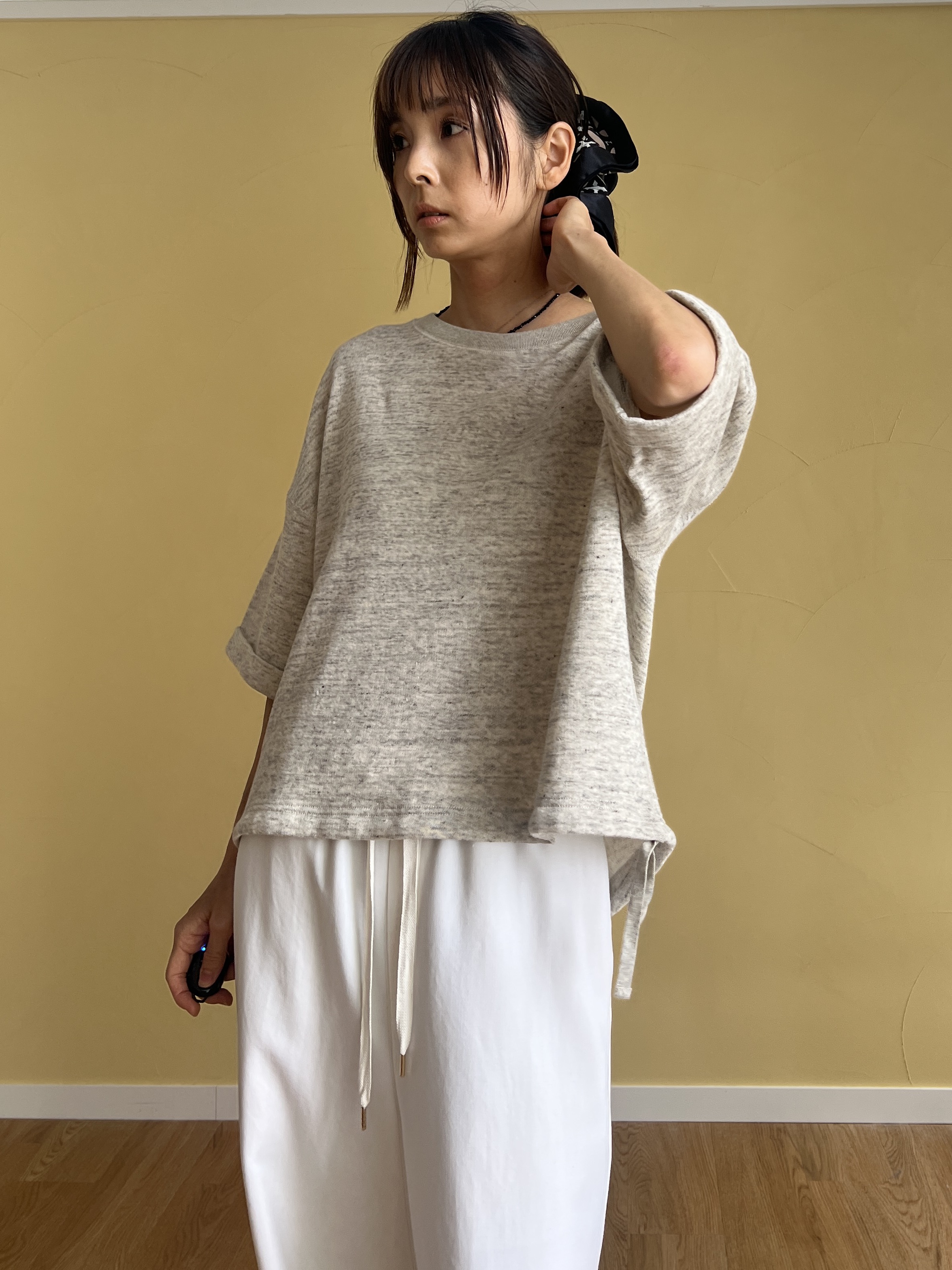 misaさんの「DRESSTERIOR｜【ウォッシャブル/セットアップ可】リネン混裏毛ドロストプルオーバー」を使ったコーディネート