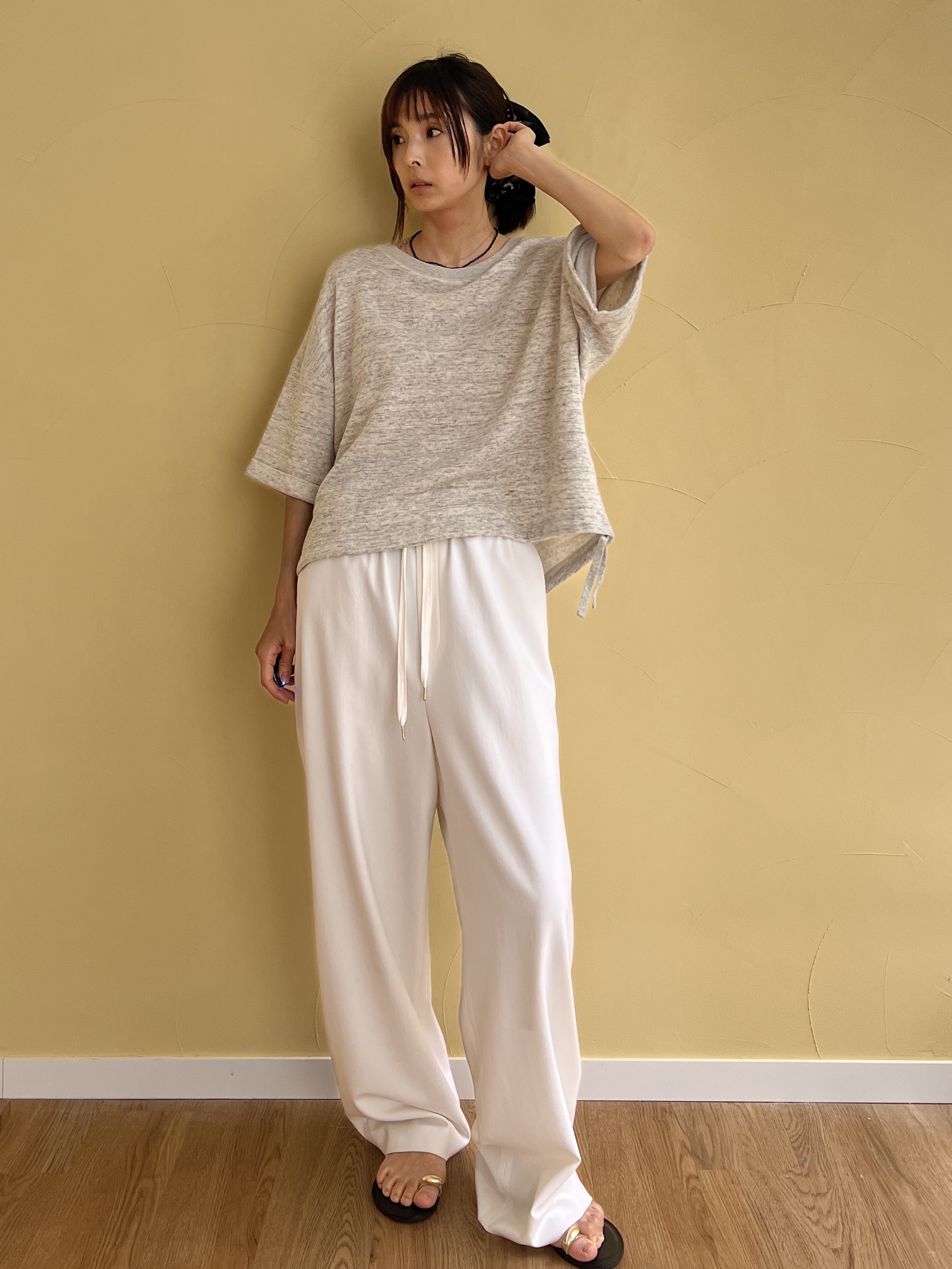 misaさんの「DRESSTERIOR｜【ウォッシャブル/セットアップ可】リネン混裏毛ドロストプルオーバー」を使ったコーディネート