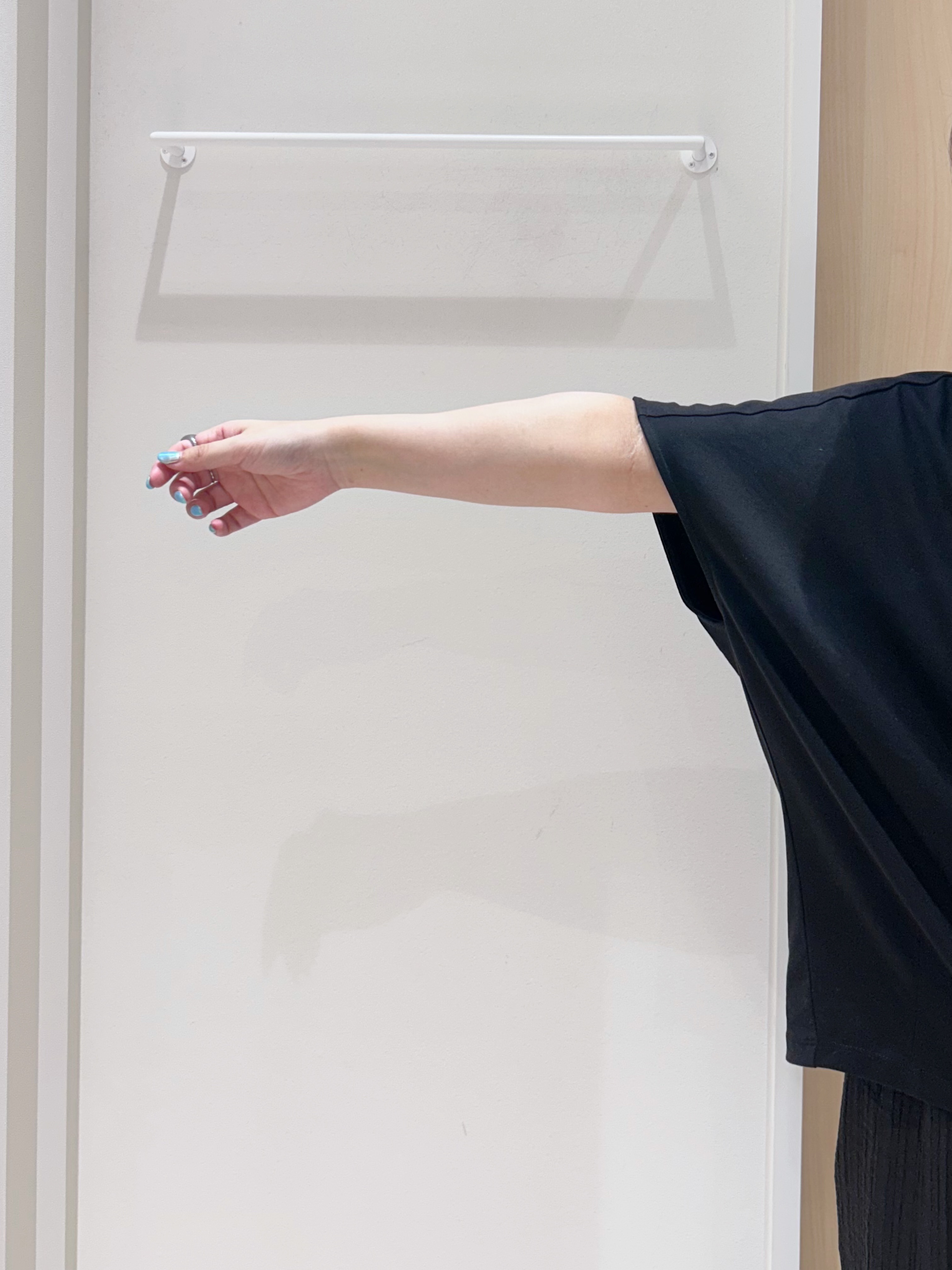 maaaさんの「SHOO･LA･RUE｜【ひんやり/体型カバー】インせず着られる 上品見えのドルマントップス」を使ったコーディネート