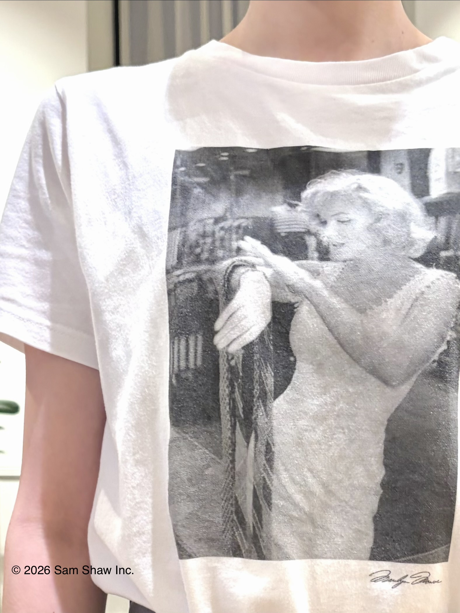 pupiさんの「DRESSTERIOR｜【別注】マリリンモンロー/モノトーンプリントTシャツ」を使ったコーディネート